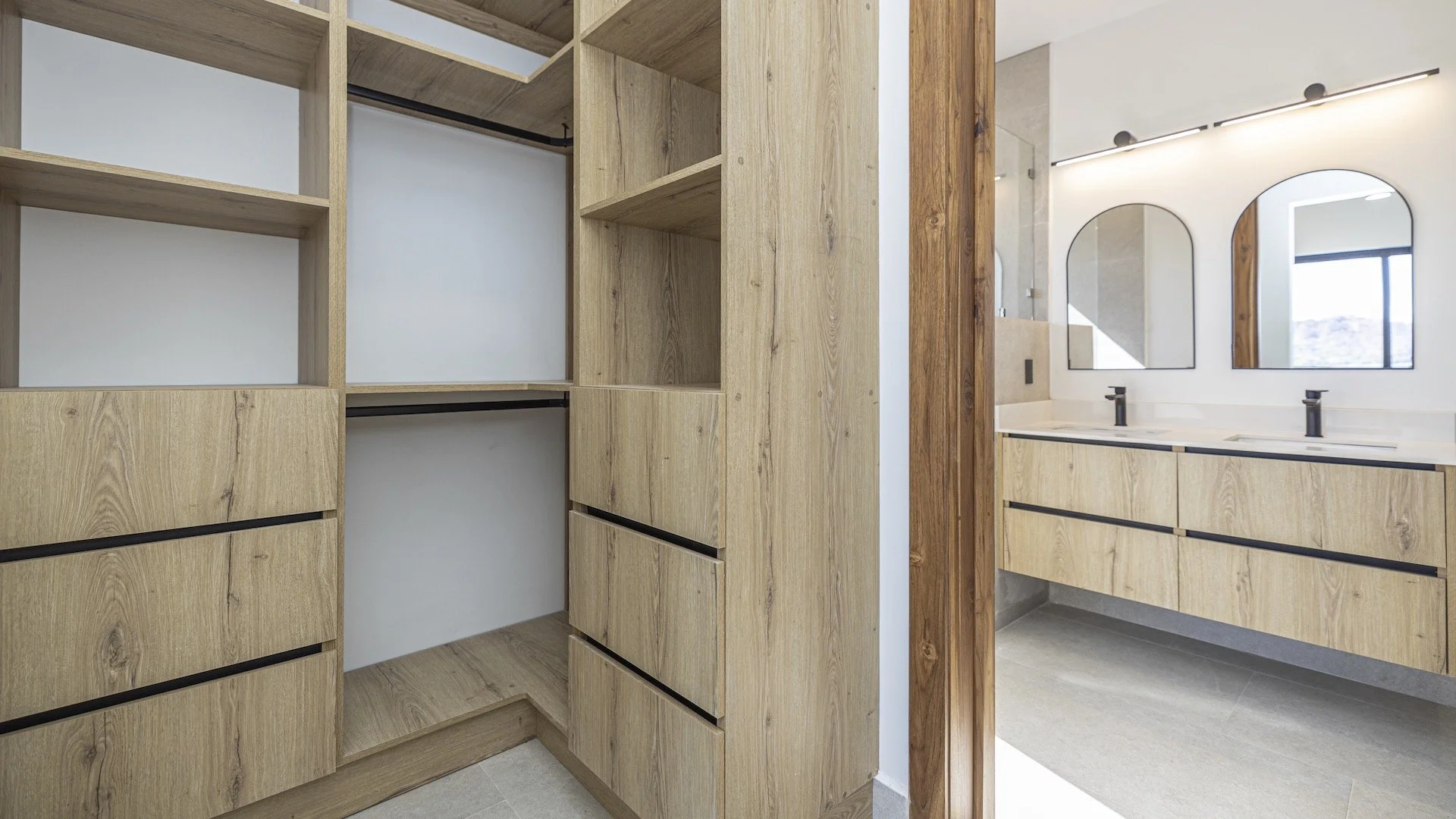 CBE 39 Bayview House finished 026.jpg