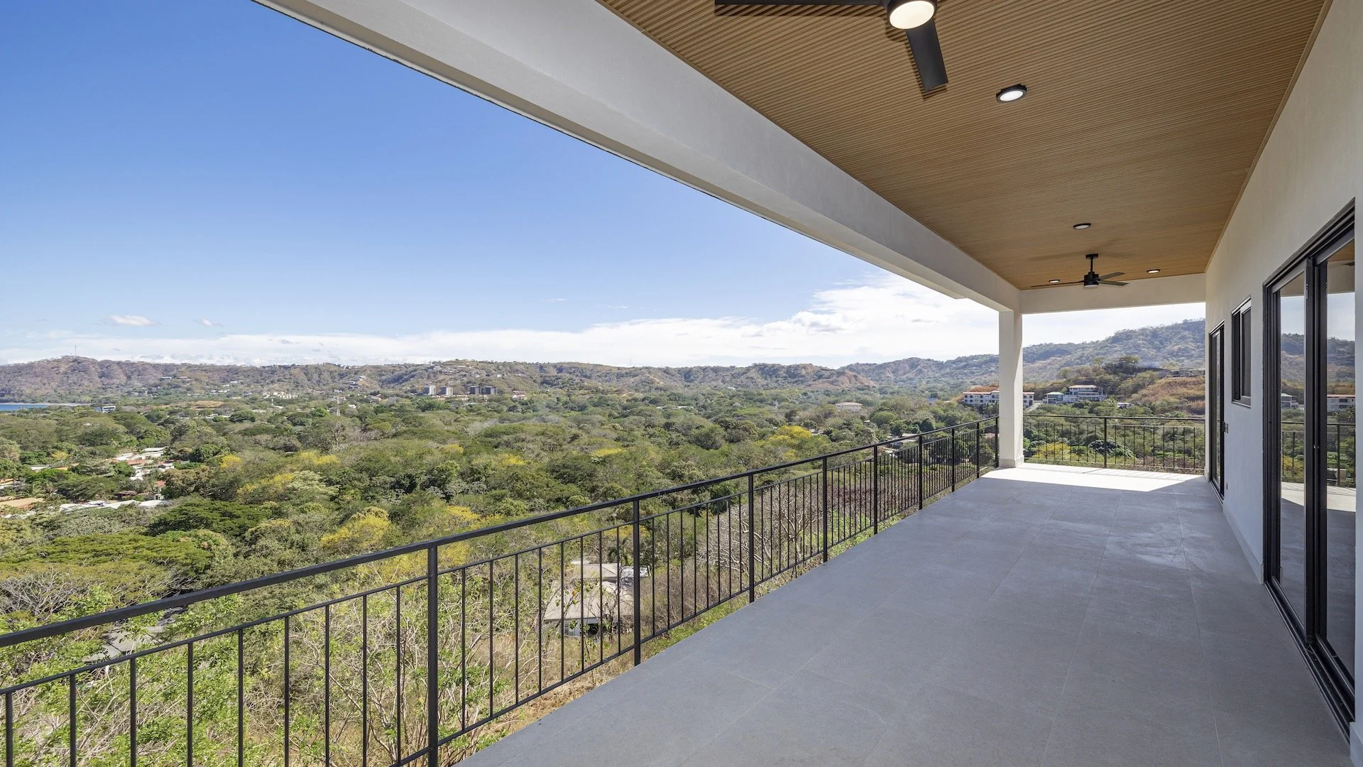 CBE 39 Bayview House finished 035.jpg