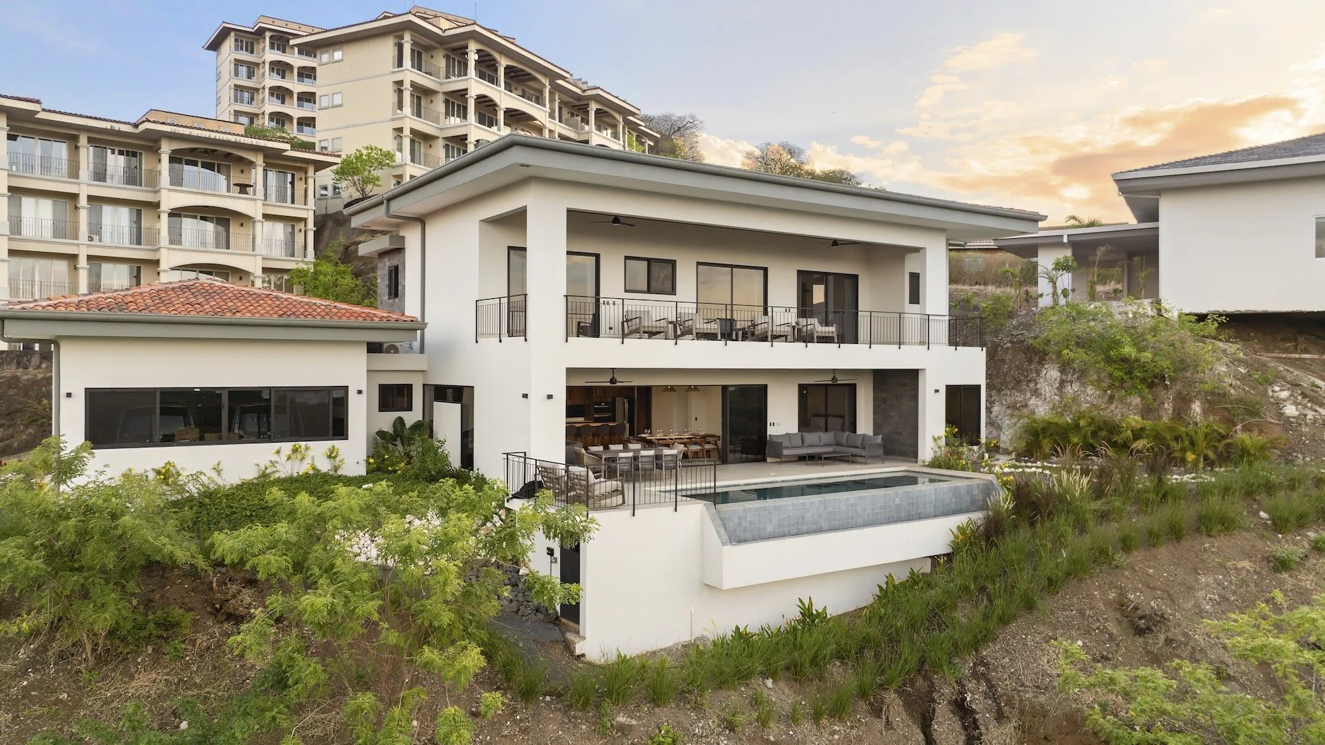 Coco Bay Estates Lot 39 Furnished 003.jpg