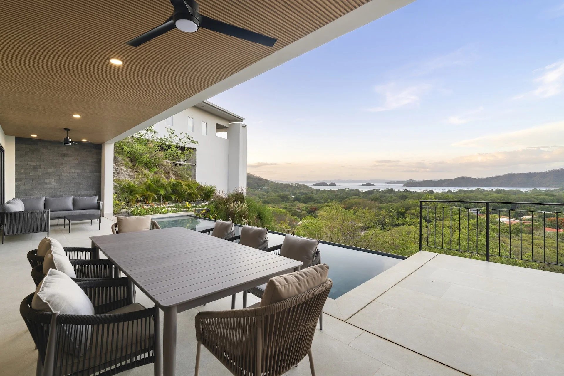 Coco Bay Estates Lot 39 Furnished 015.jpg