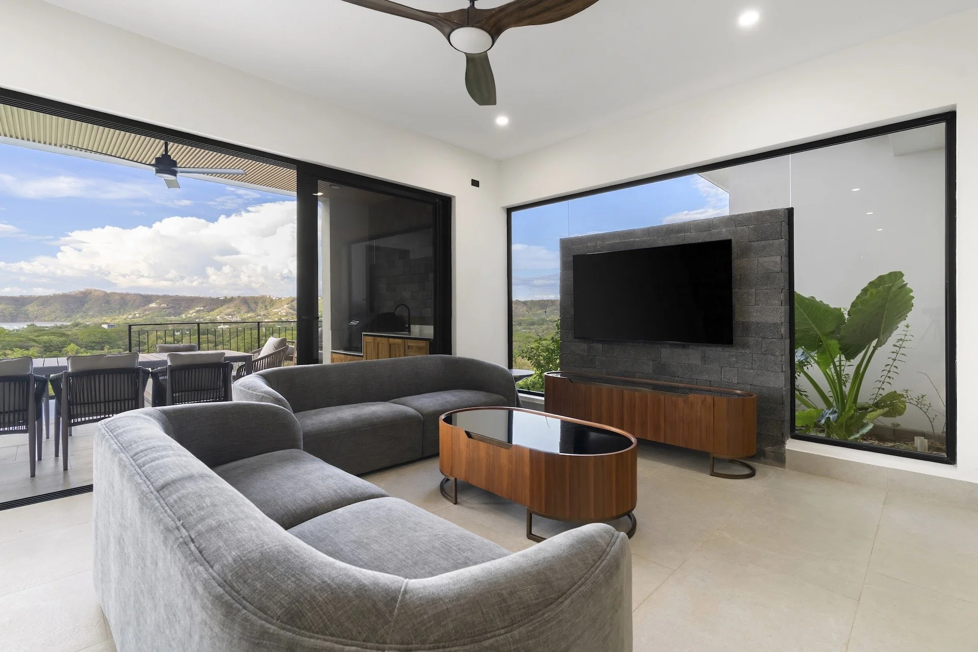 Coco Bay Estates Lot 39 Furnished 020.jpg