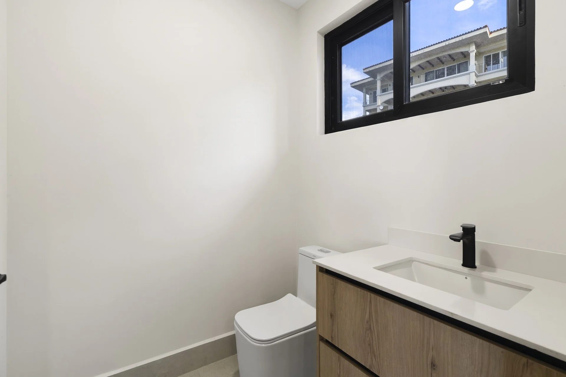 Coco Bay Estates Lot 39 Furnished 026.jpg