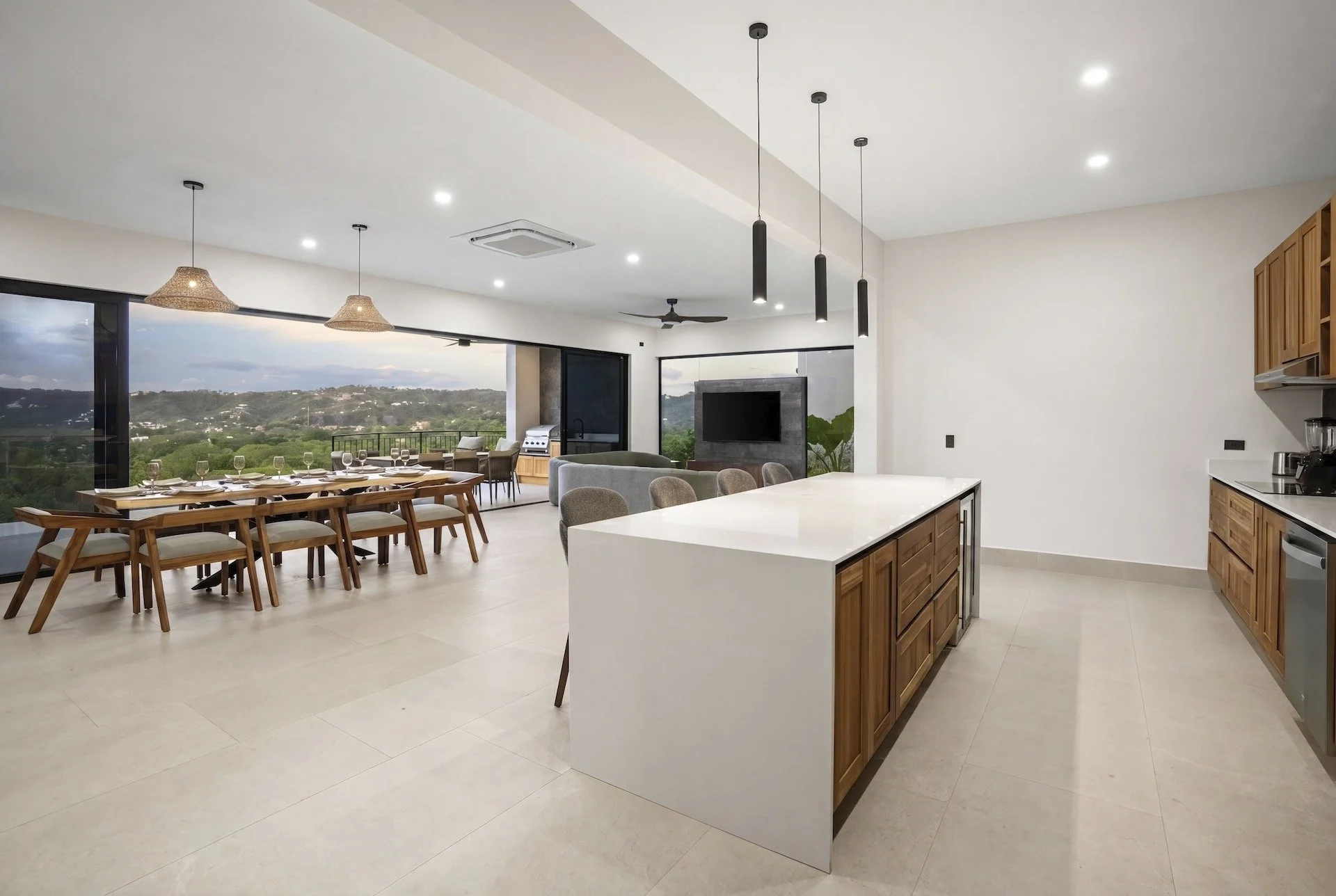 Coco Bay Estates Lot 39 Furnished 027.jpg