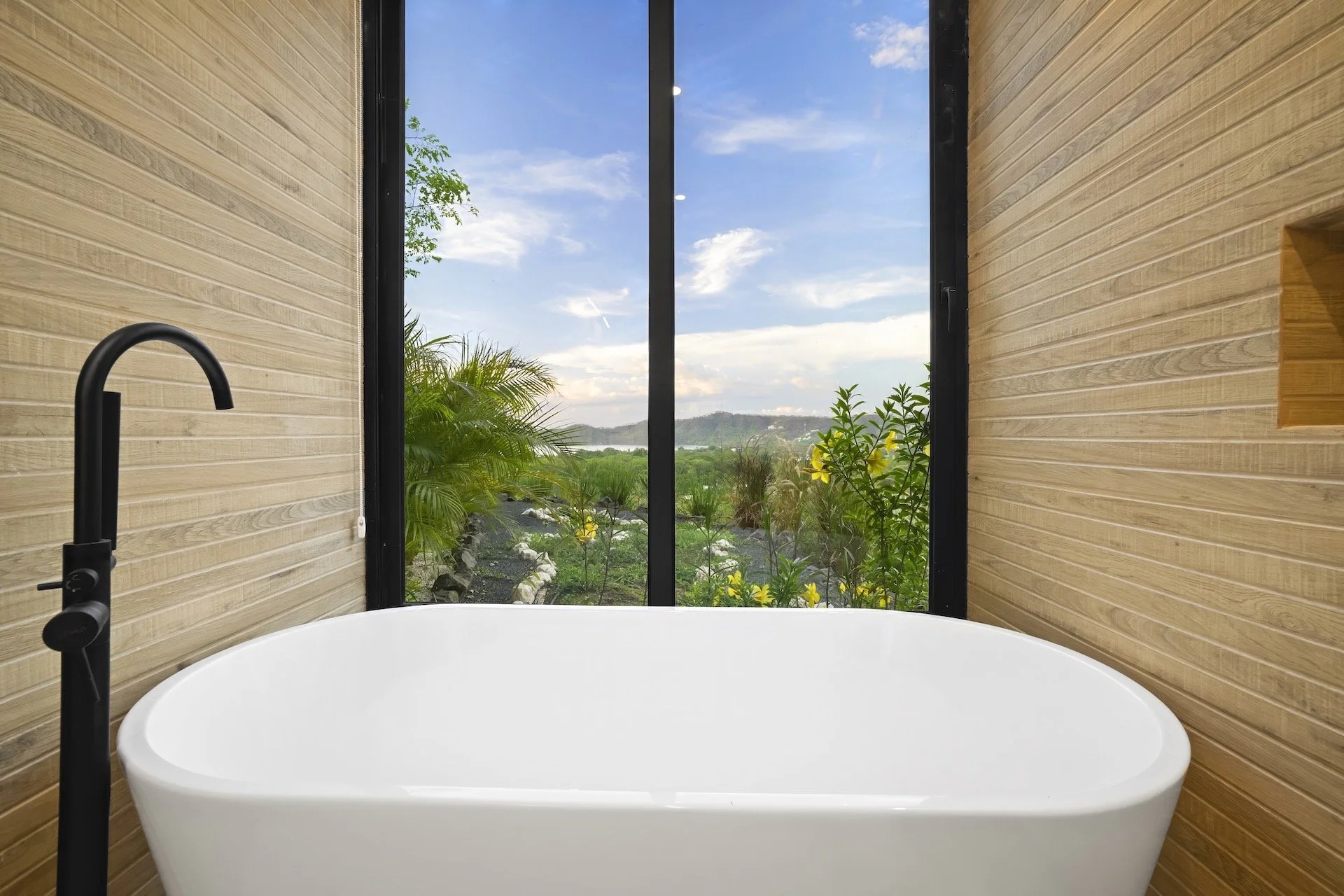 Coco Bay Estates Lot 39 Furnished 036.jpg