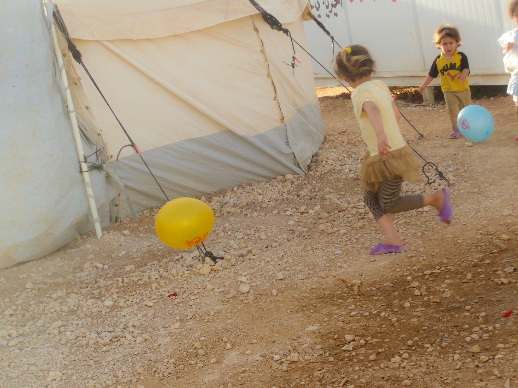 _44khaldiya.balloons.jpg
