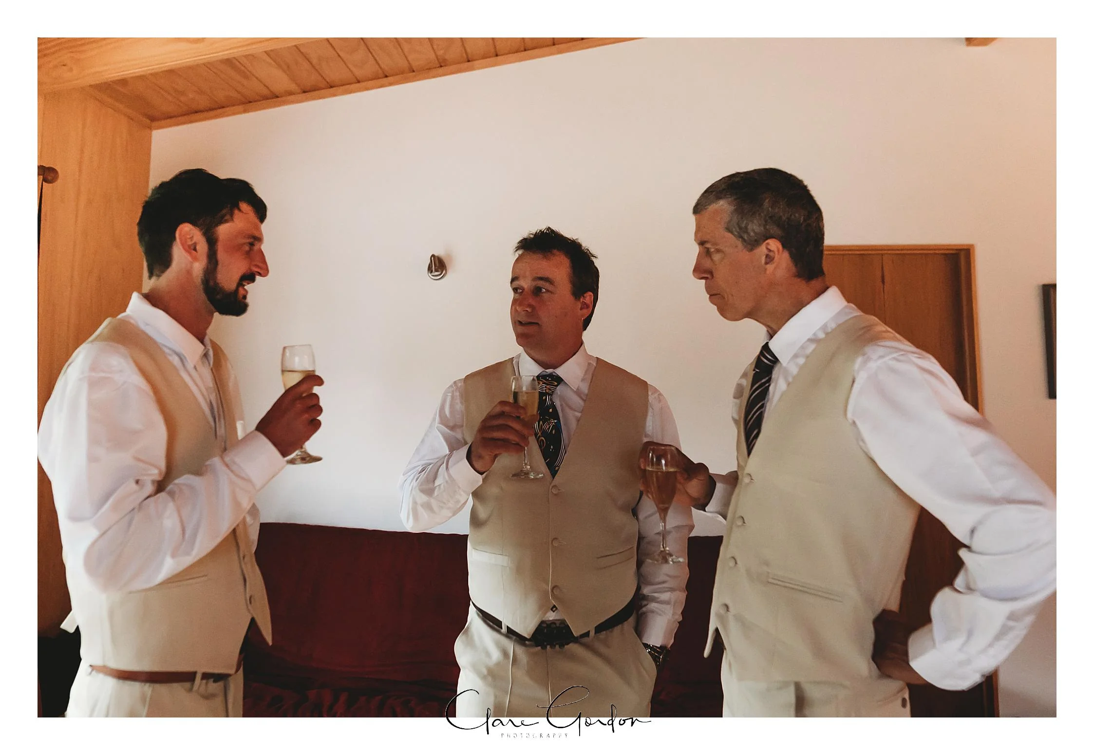 Tangiaro- Kiwi -retreat- Coromandel-Wedding-photo- (27).jpg