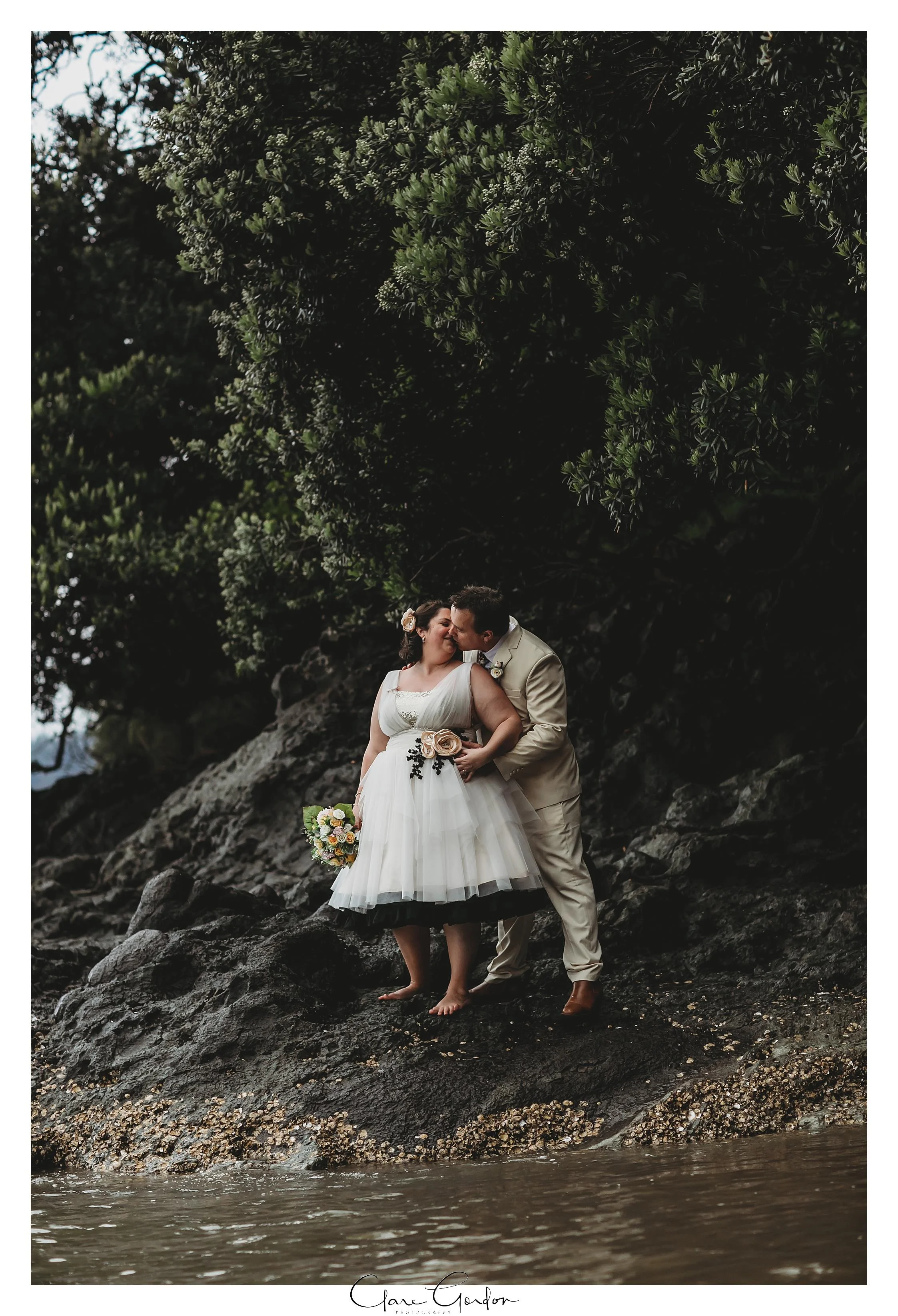 Tangiaro- Kiwi -retreat- Coromandel-Wedding-photo- (92).jpg