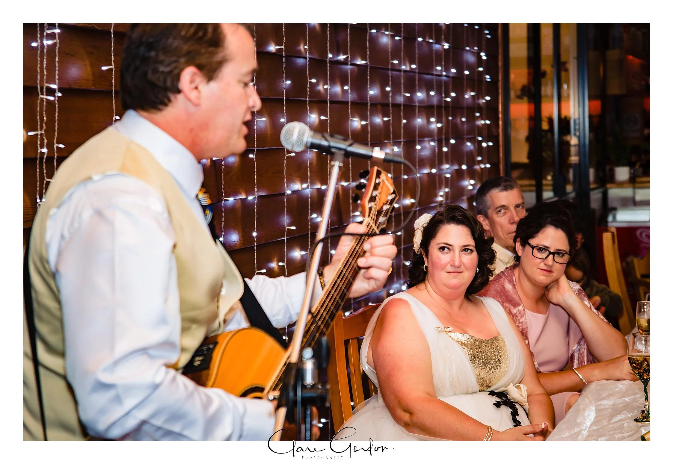 Tangiaro- Kiwi -retreat- Coromandel-Wedding-photo- (105).jpg