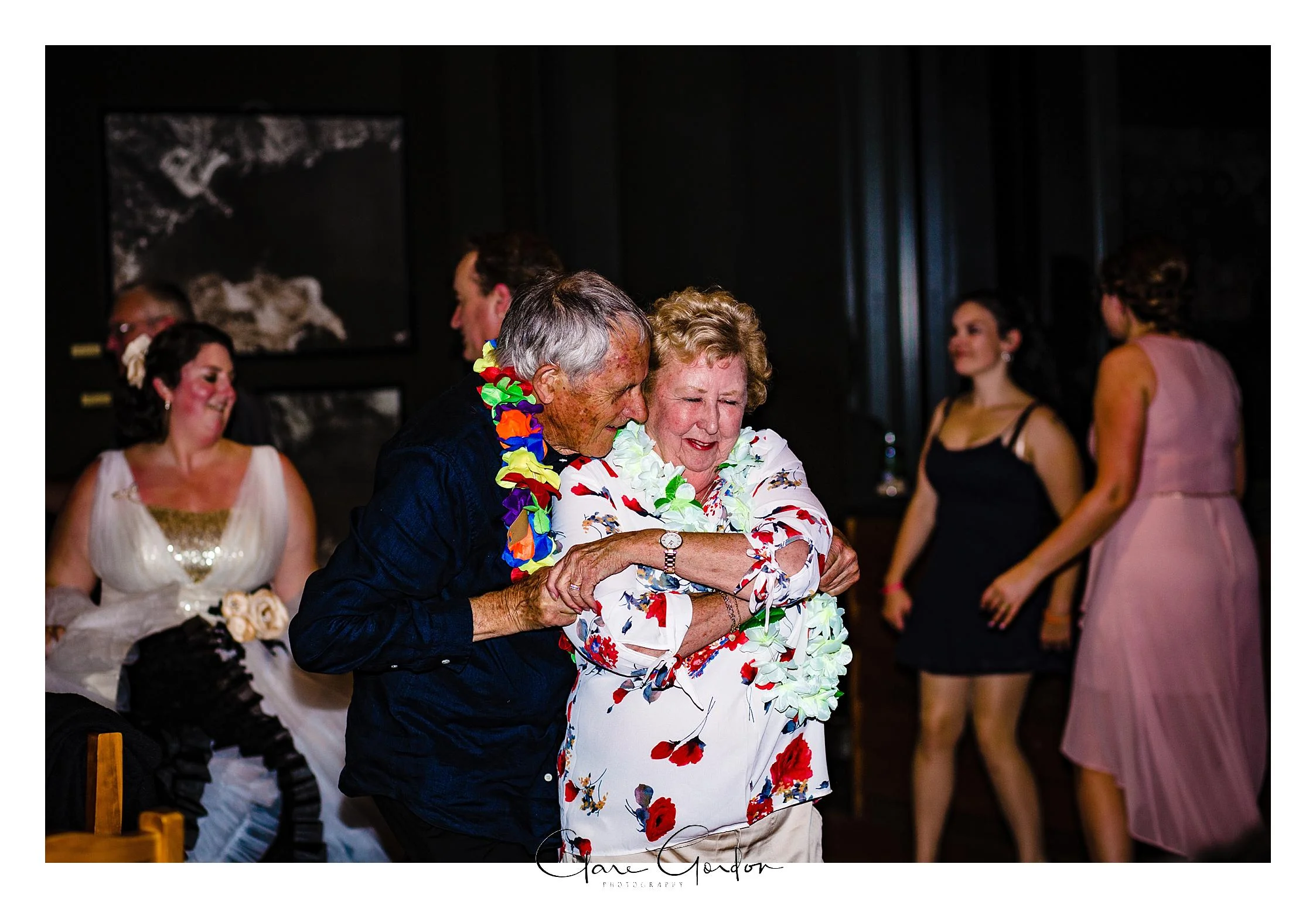 Tangiaro- Kiwi -retreat- Coromandel-Wedding-photo- (122).jpg