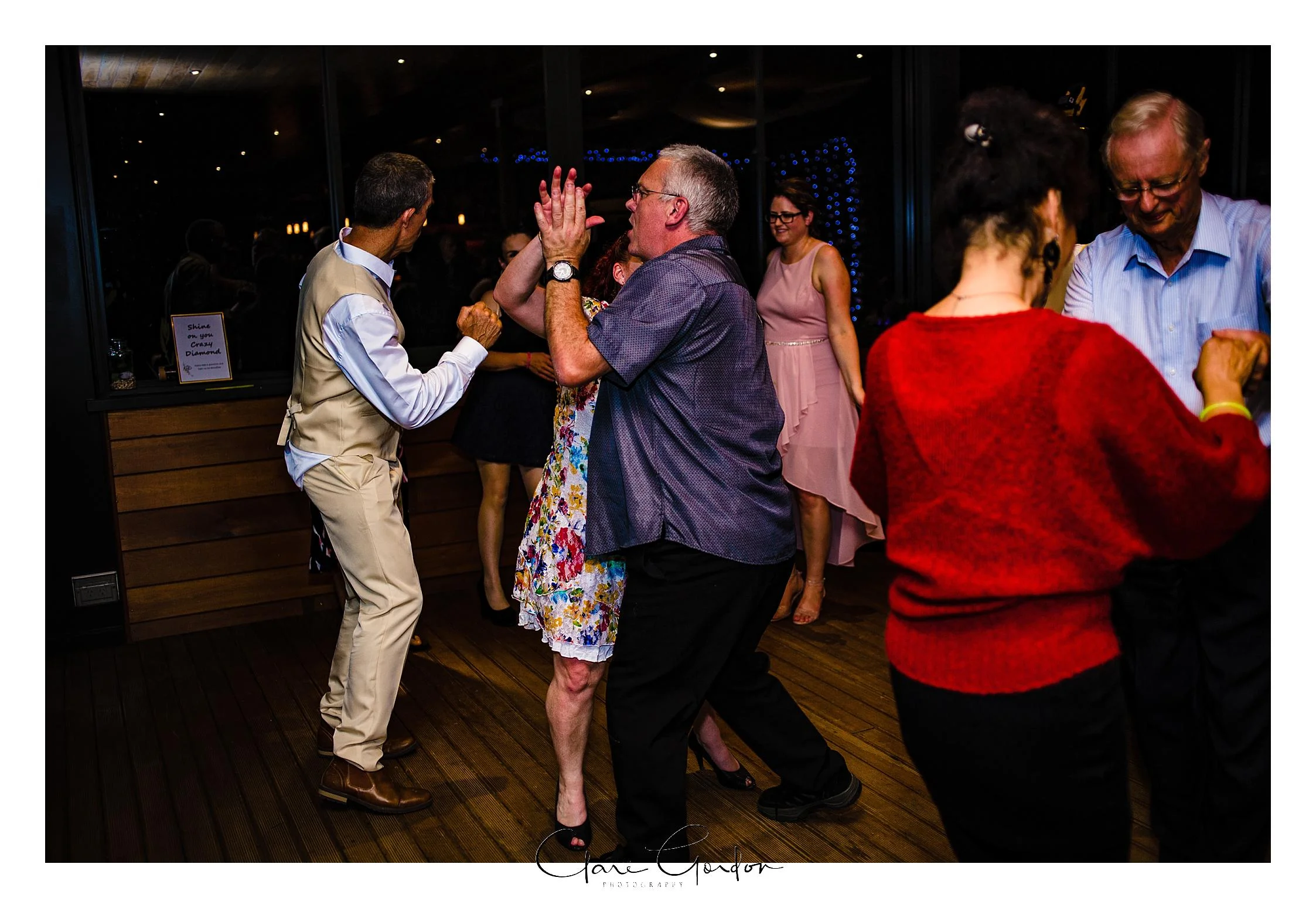 Tangiaro- Kiwi -retreat- Coromandel-Wedding-photo- (125).jpg