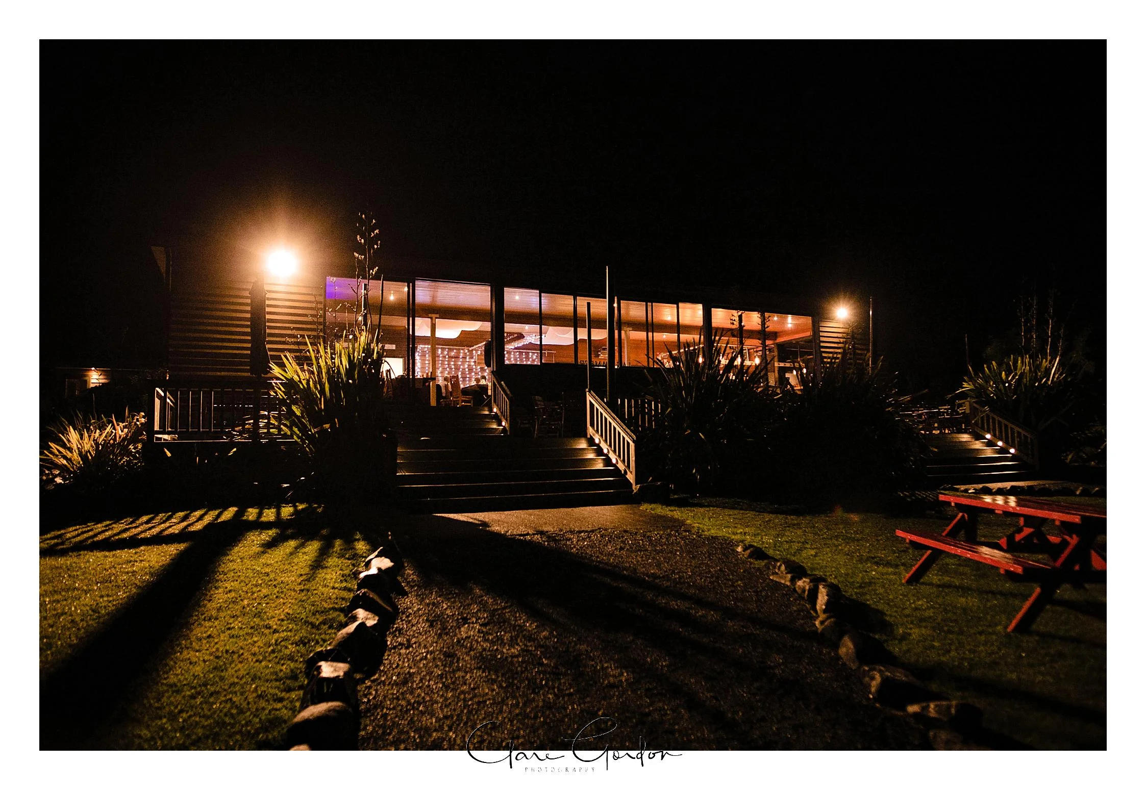 Tangiaro- Kiwi -retreat- Coromandel-Wedding-photo- (149).jpg