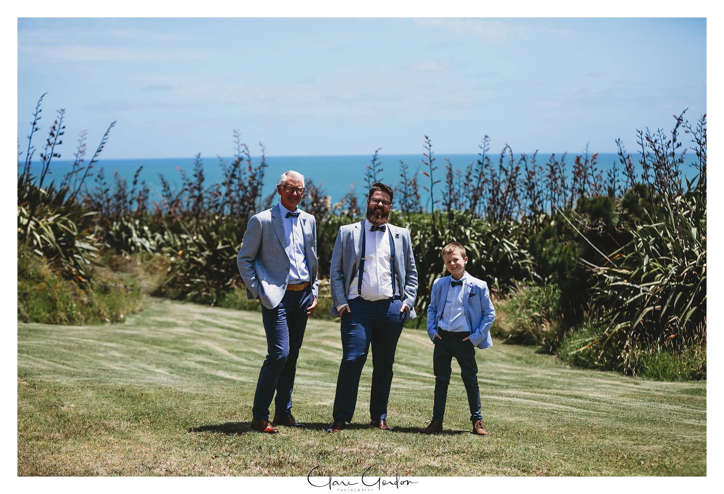 Castaways-resort-waiuku-Wedding-photos-Karioitahi-beach (18).jpg