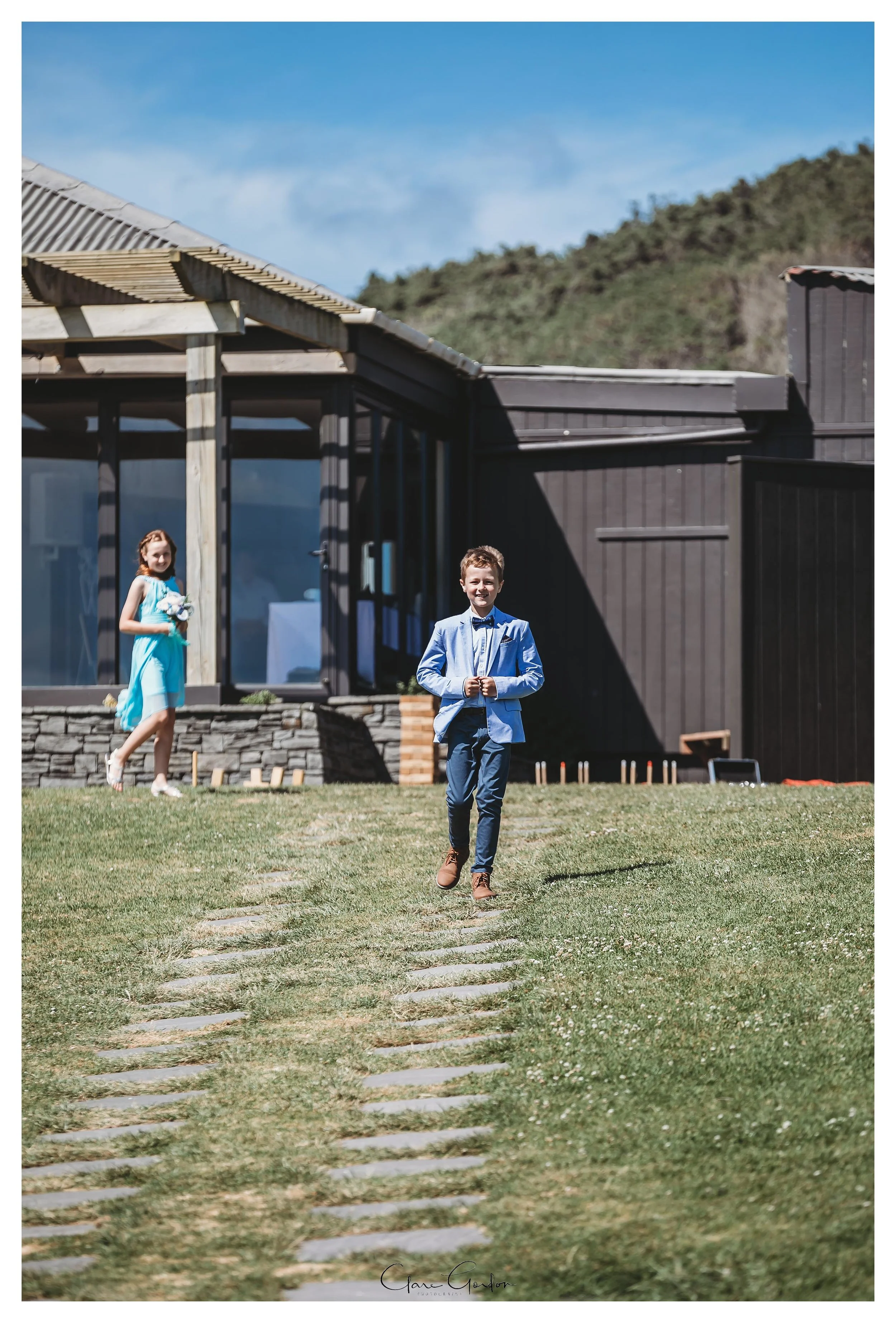 Castaways-resort-waiuku-Wedding-photos-Karioitahi-beach (66).jpg