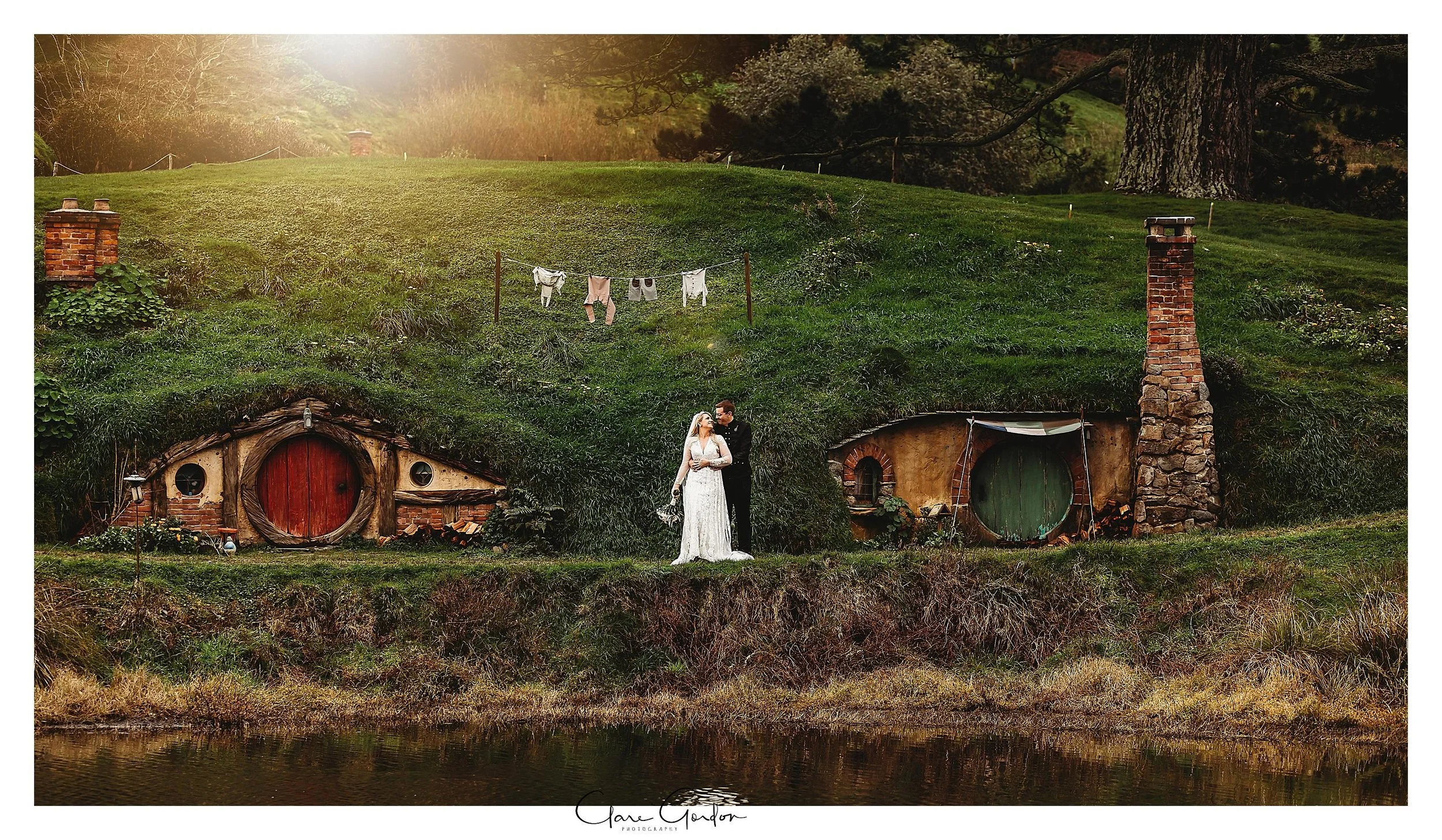 Hobbiton-movie-set-wedding-photo-matamata-bride-and-groom-Photo (4).jpg