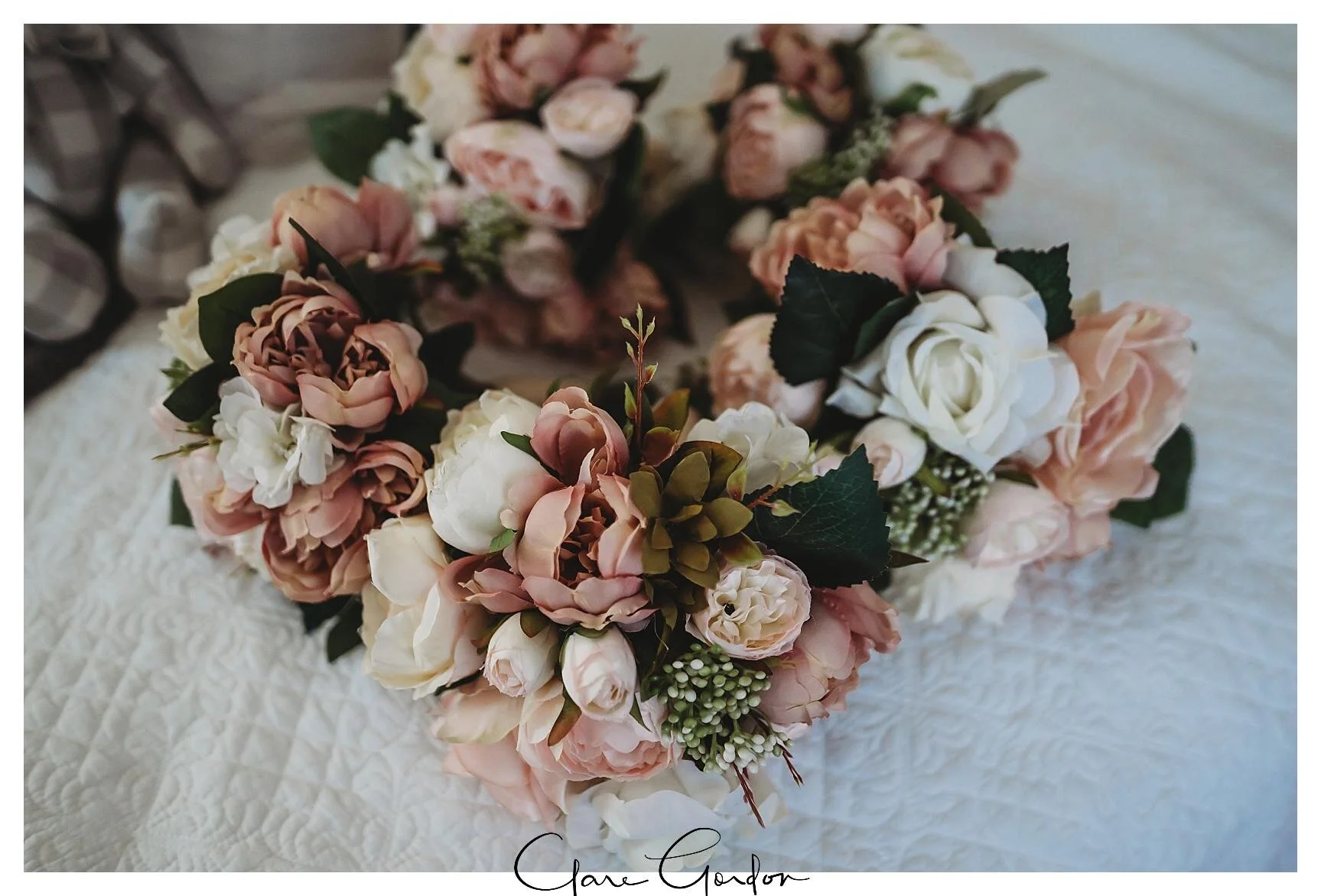 Henley-Hotel-Cherry-blossom-wedding-photos (17).jpg