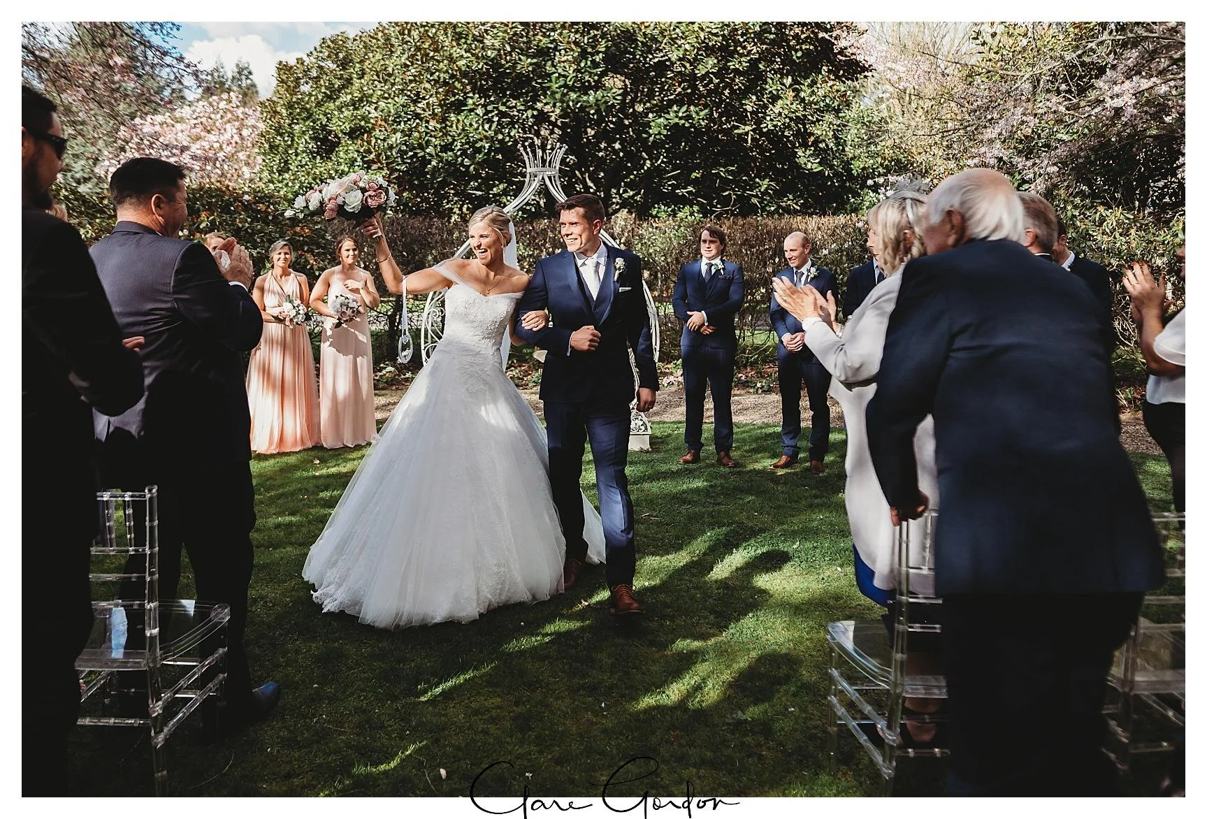 Henley-Hotel-Cherry-blossom-wedding-photos (53).jpg