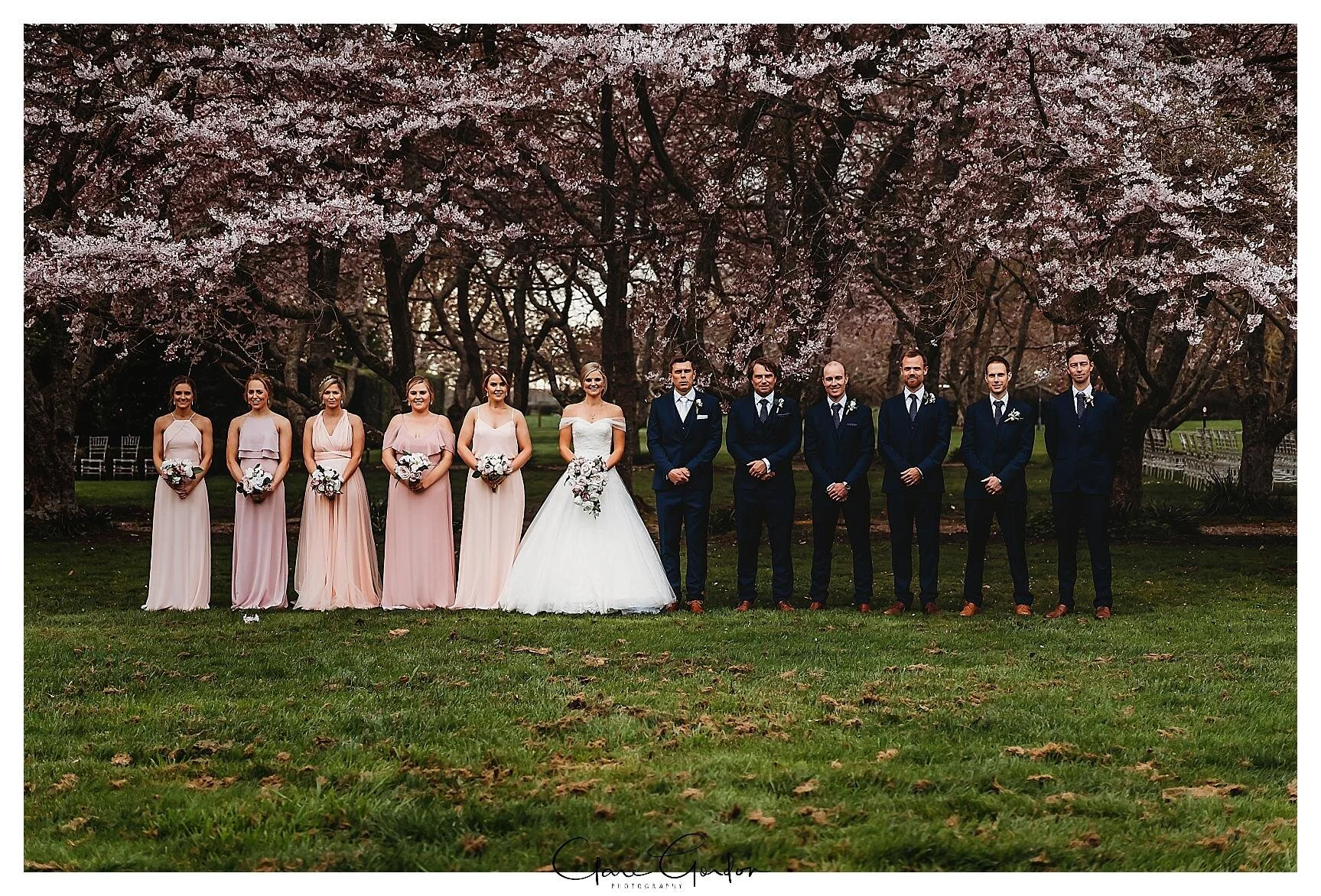 Henley-Hotel-Cherry-blossom-wedding-photos (58).jpg