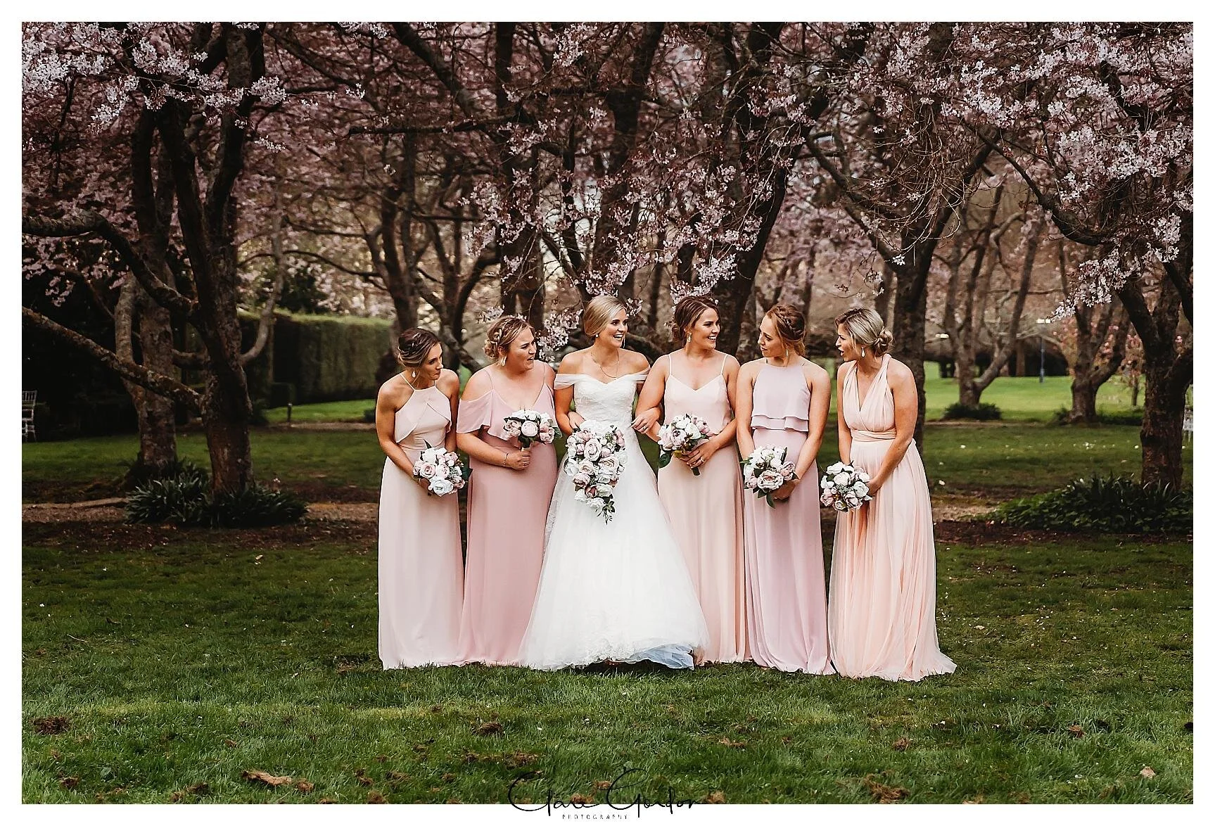 Henley-Hotel-Cherry-blossom-wedding-photos (65).jpg
