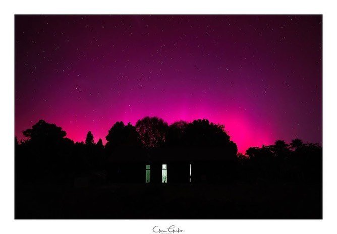 Wow wow wow, these taken 10mins ago in the paddock out the back@of the house in Tamahere &hellip; what a n epic light show through the camera lens !! #sonyphotography #sonynz #aurora #auroraborealis #waikato #tamahere #gmasterlens #waikatonz #astroph