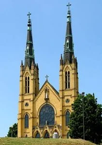 St._Andrews_Roman_Catholic_Church-211x300.jpg