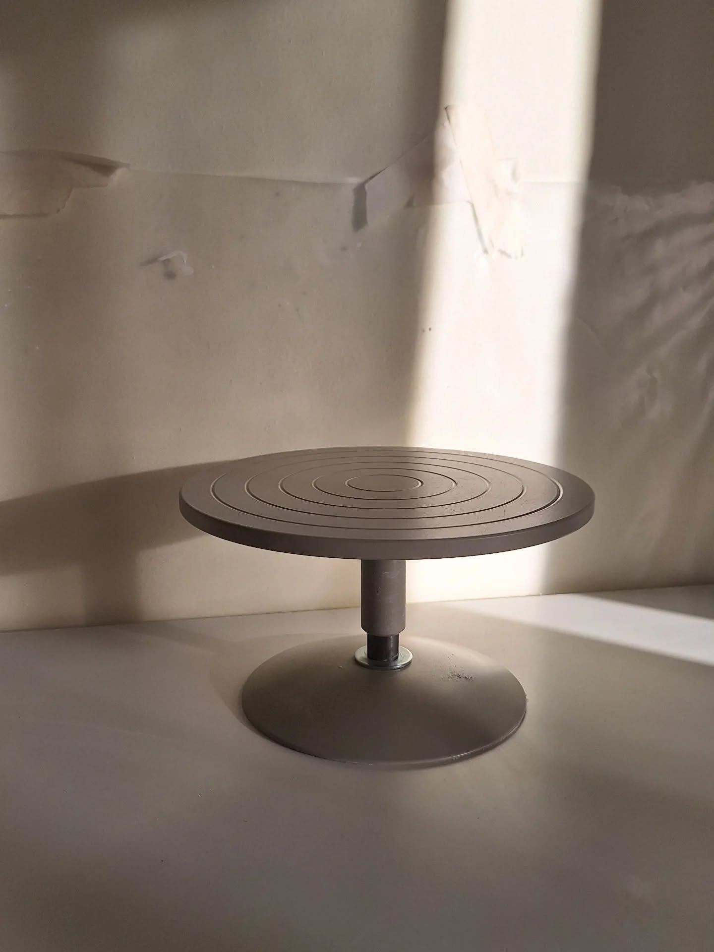 O novo ano come&ccedil;a com a explora&ccedil;&atilde;o da paix&atilde;o pela cer&acirc;mica e pelo design de produto.

Obrigada &agrave; comunidade criativa, parceiros e clientes que me acompanham, desafiam e confiam. Juntos, damos forma a objetos q