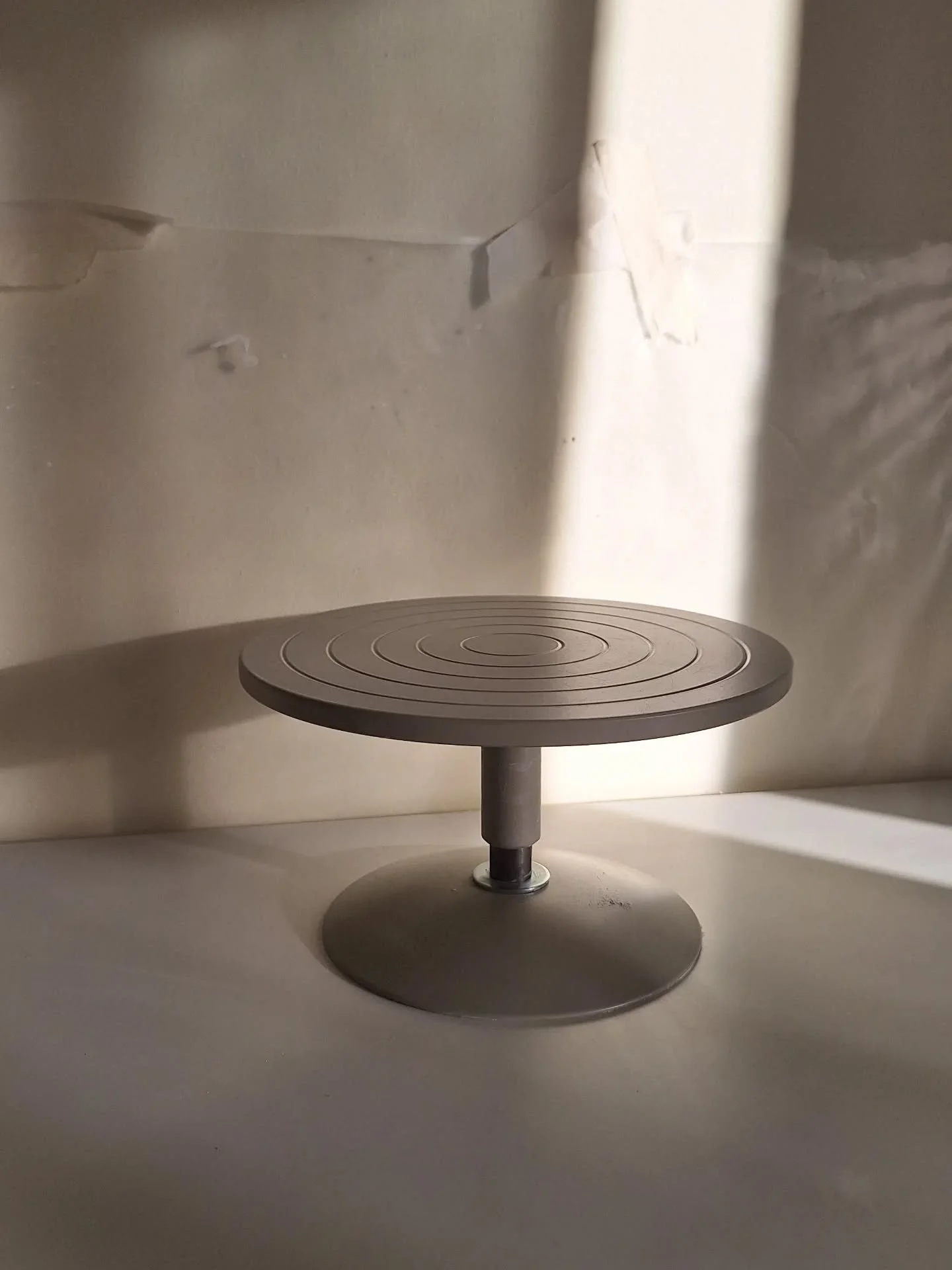 O novo ano come&ccedil;a com a explora&ccedil;&atilde;o da paix&atilde;o pela cer&acirc;mica e pelo design de produto.

Obrigada &agrave; comunidade criativa, parceiros e clientes que me acompanham, desafiam e confiam. Juntos, damos forma a objetos q