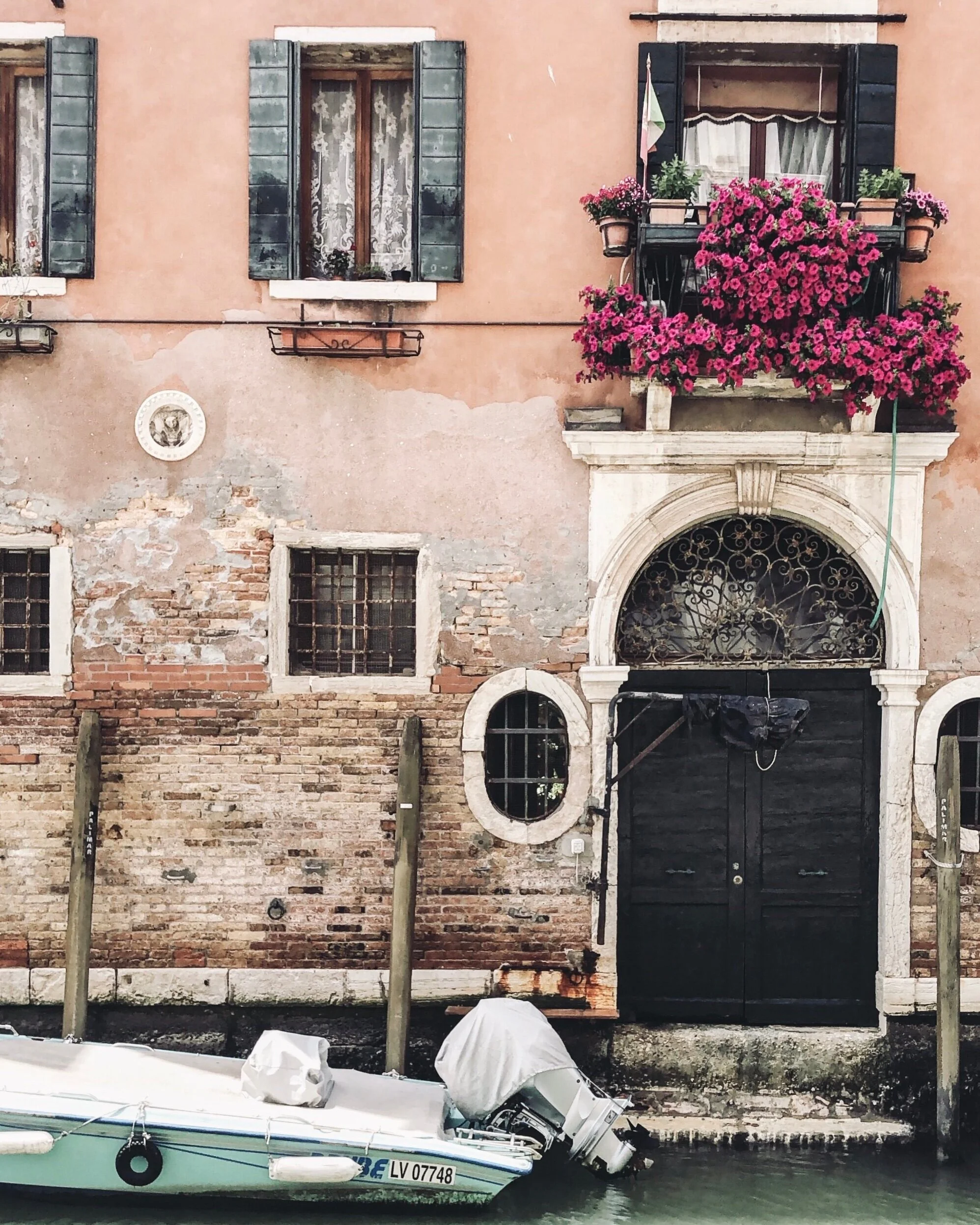 Travel Guide: Venice, Italy 