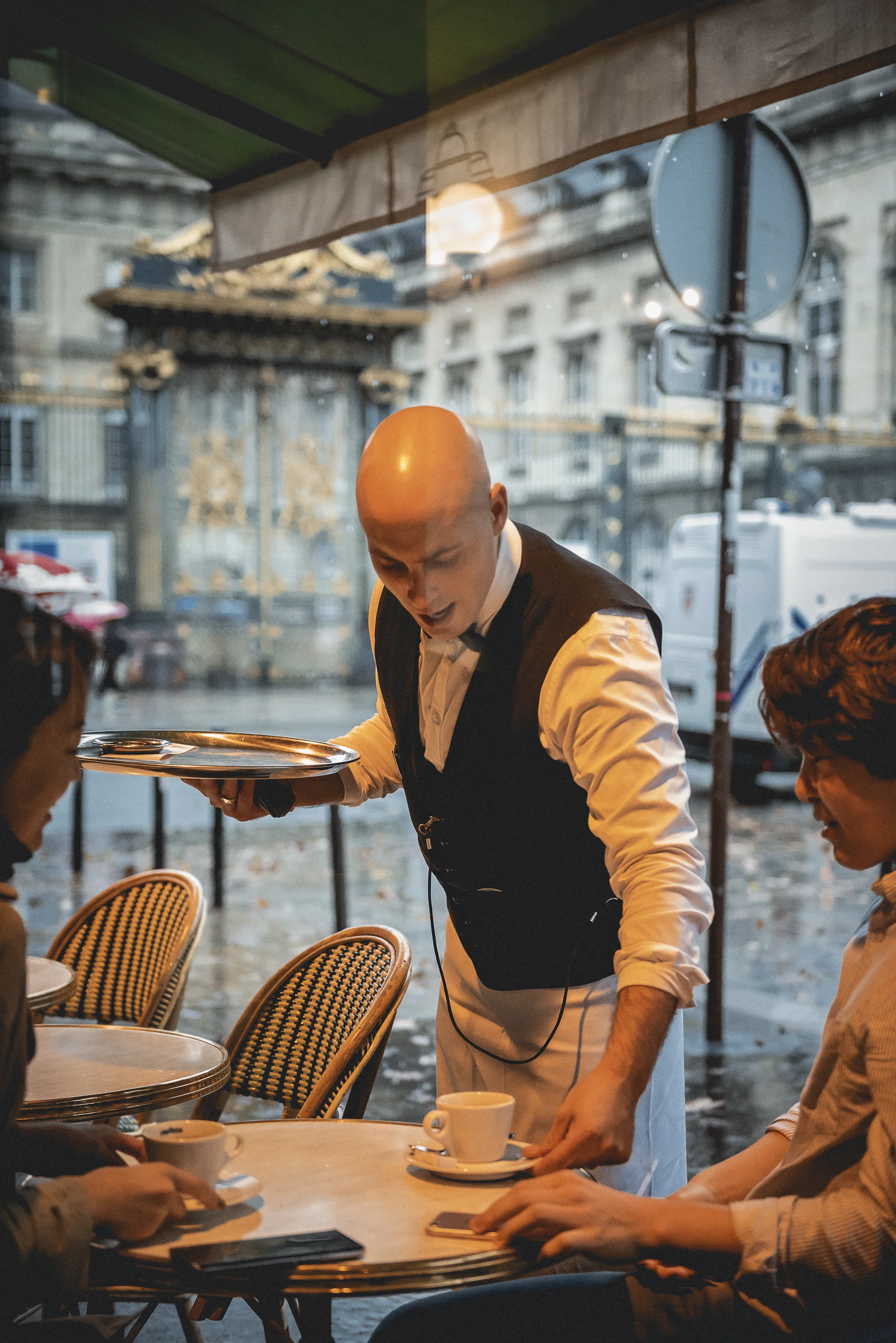 Waiter Trainer - Niké Dolman  (19).jpg