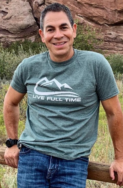 Men's Forest Green T-shirt