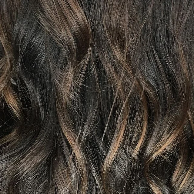 Now that Thanksgiving is over it&rsquo;s time to reset! I&rsquo;m offering a $30 Amika Reset scalp detoxifying treatment AND blowout tomorrow ONLY! Go to thehairlairstudio.com and go to book now! 💕