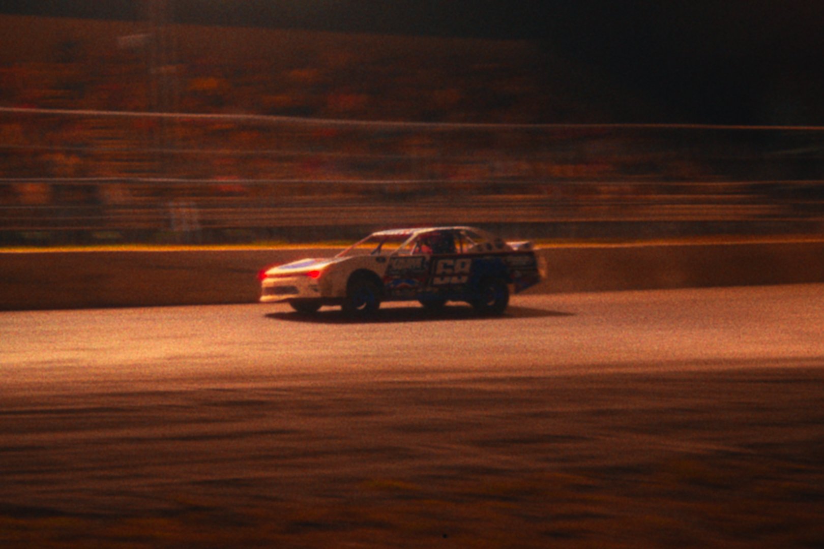 PETRO_FRIDAY NIGHT LIGHTS_SCREENSHOTv2-27.jpg