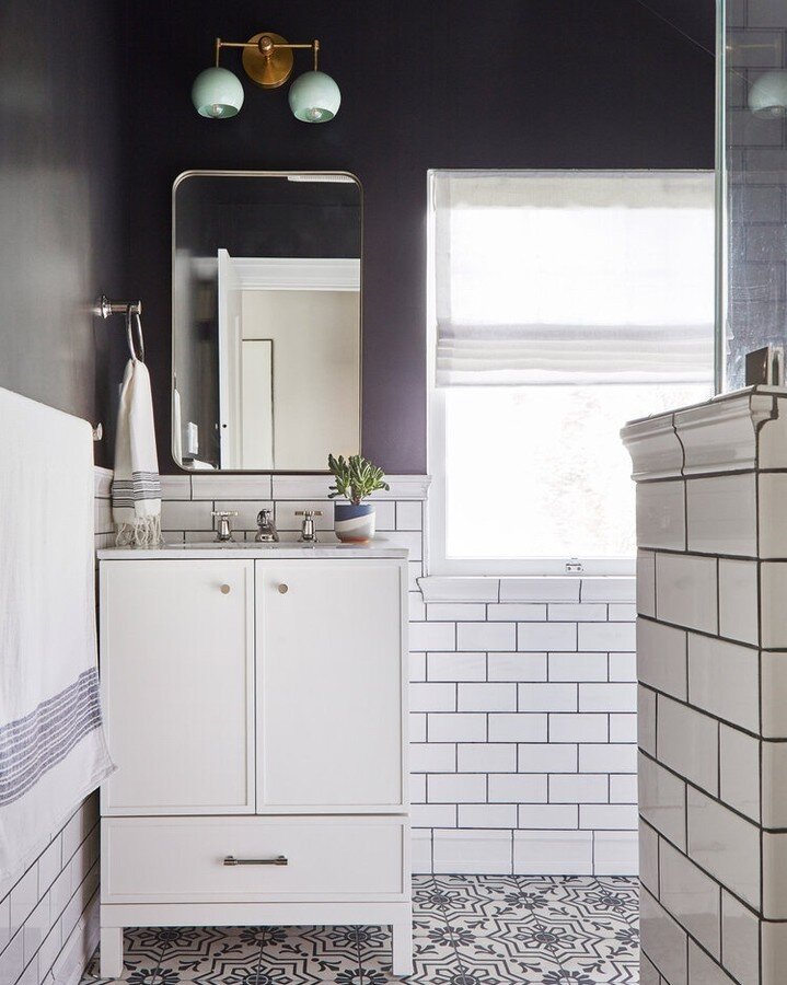 Is there such a thing as too much tile? We didn&rsquo;t think so. #EastbayCraftsman guest bath featuring this gorgeous patterns by @cletile.

Photography Credit: @rbradleyphoto