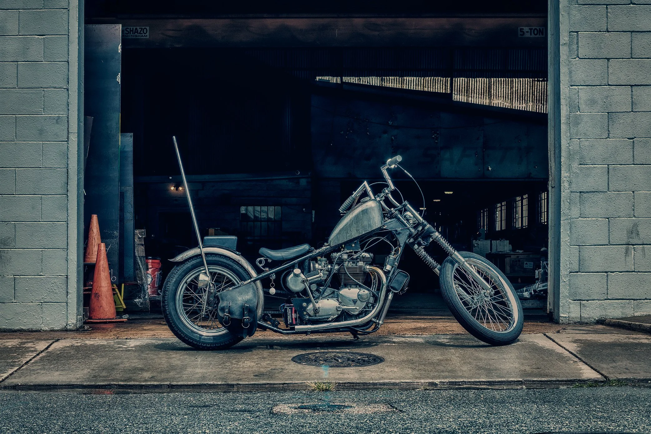 STORM'S TRIUMPH CHOPPER