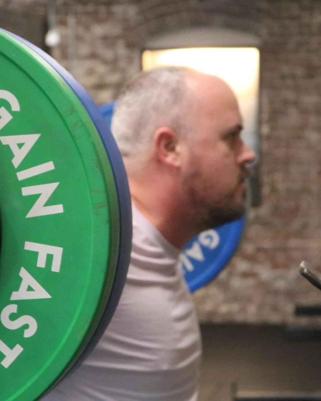 Ready to move weight. Ready to move forward.

#QuadCitiesFitness #TripleEHealth #Squat #StrengthTraining #MindsetMatters