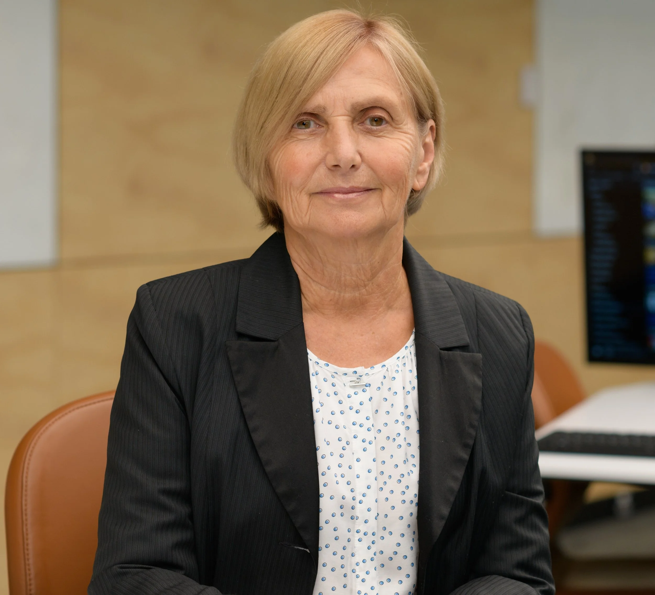 Prof Roselyne Joyeux