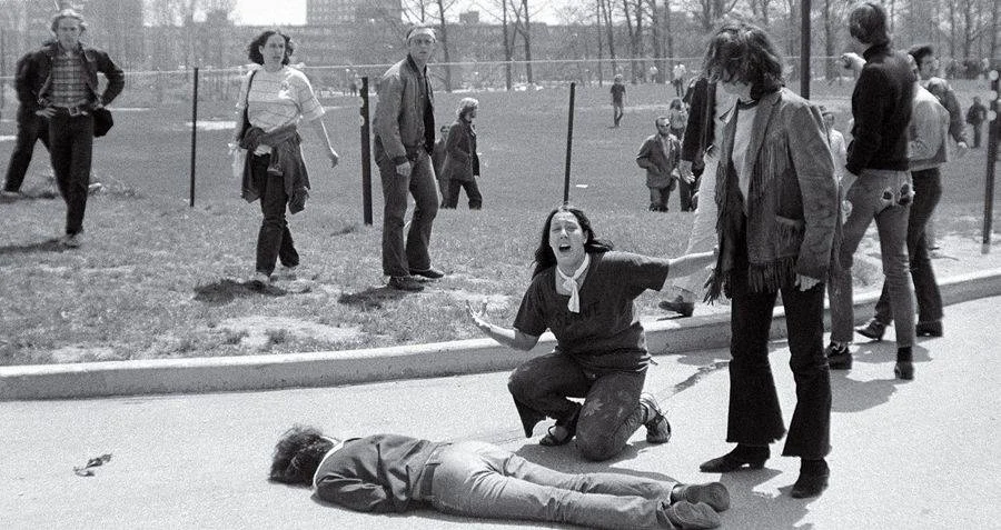 One of the most iconic and tragic photos of the 70s. A 14 year-old runaway named Mary Ann Vecchio kneels over the body of Jeffrey Miller, 20, who was shot and killed by the Ohio National Guard. The photo was taken by a student, John Paul Filo, who won a Pulitzer Prize for the photo in 1970. John Paul Filo/Library of Congress