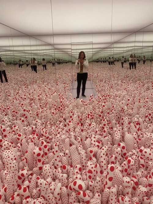 City Life Org - Hirshhorn Museum Extends “One with Eternity: Yayoi Kusama  in the Hirshhorn Collection” Through Spring 2023