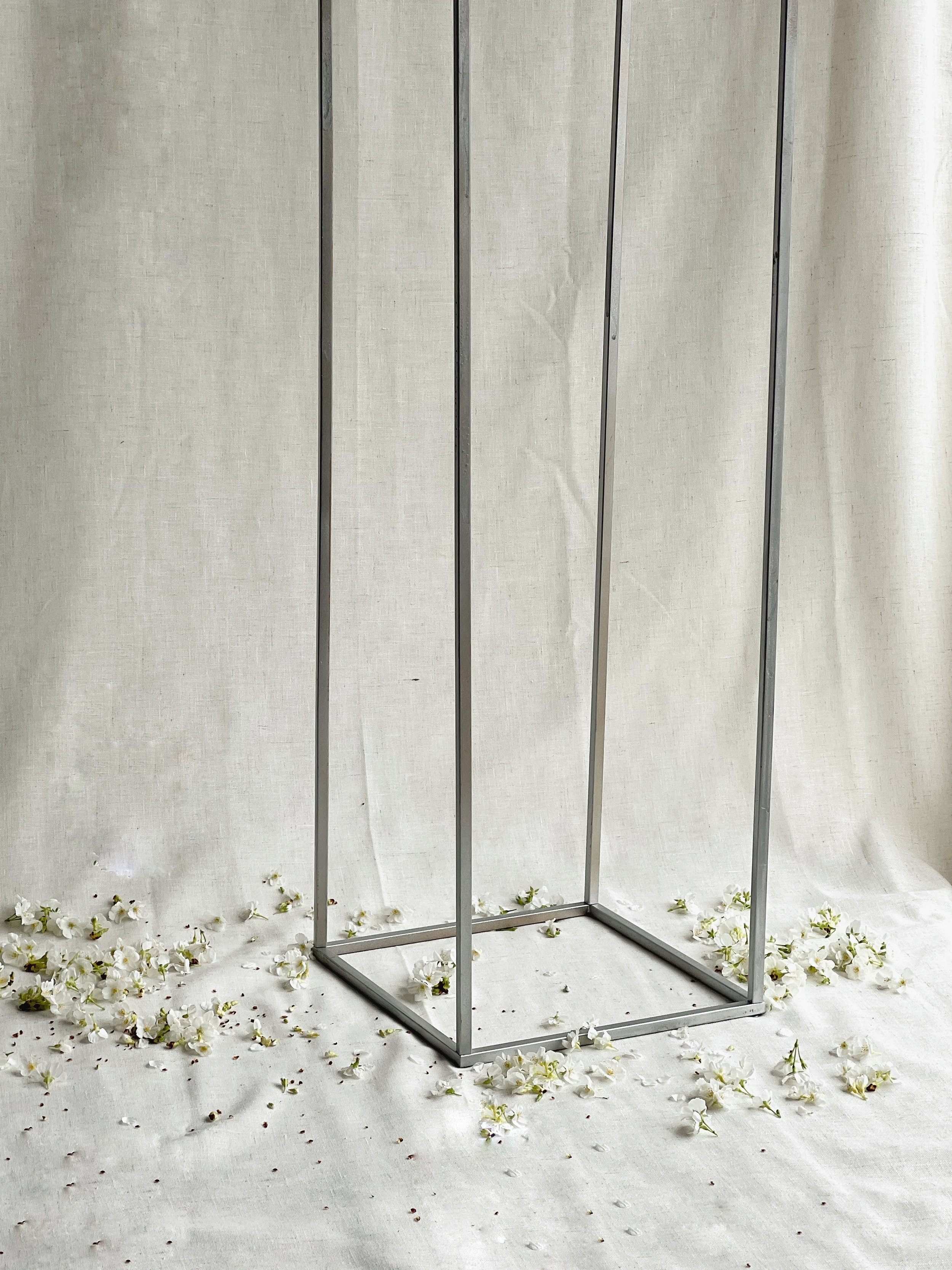 METAL STAND - ANY COLOR AVAILABLE