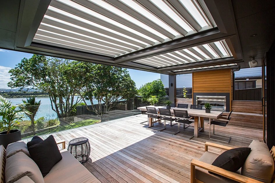 260 Translucent Opening Roof.jpg