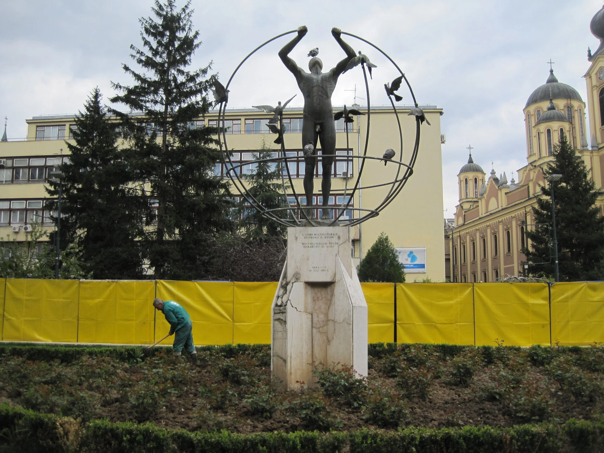  Statue from the 1984 Winter Olympics, Sarajevo 
