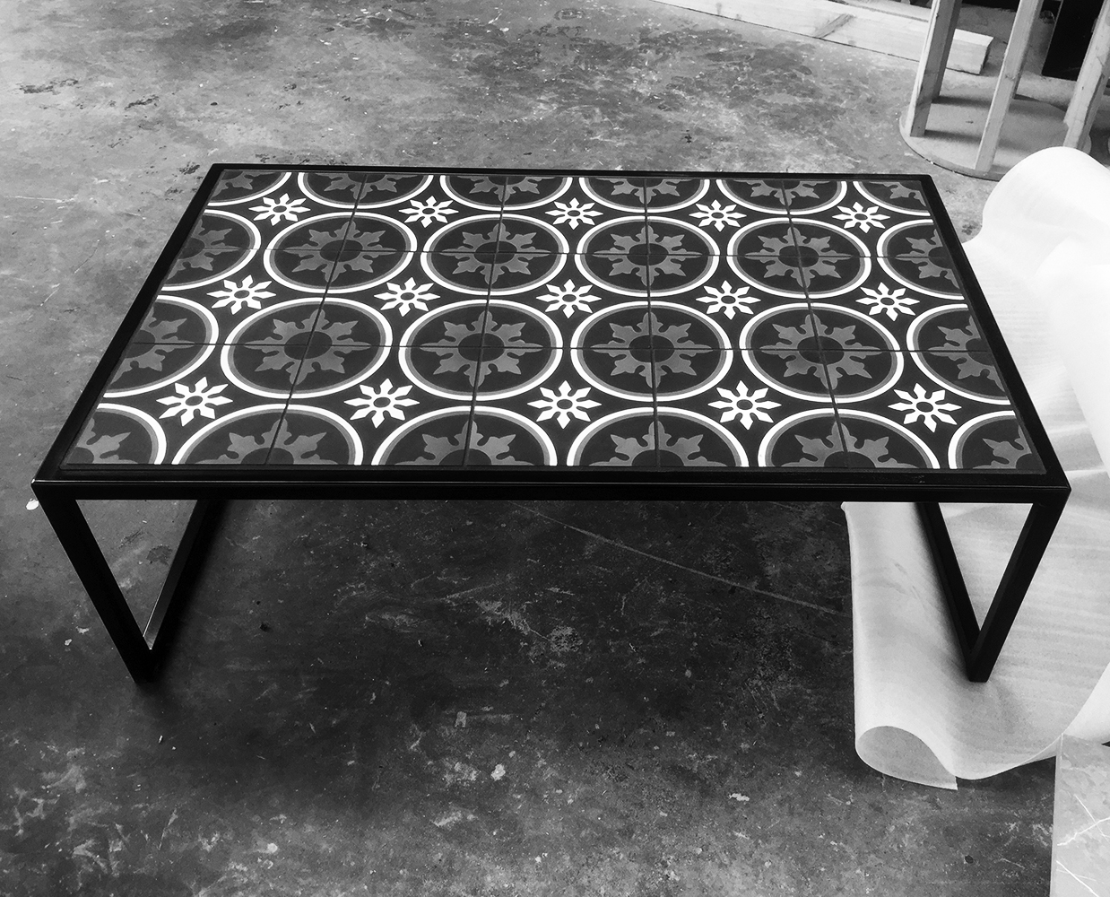 • Tile 3 bw.jpg