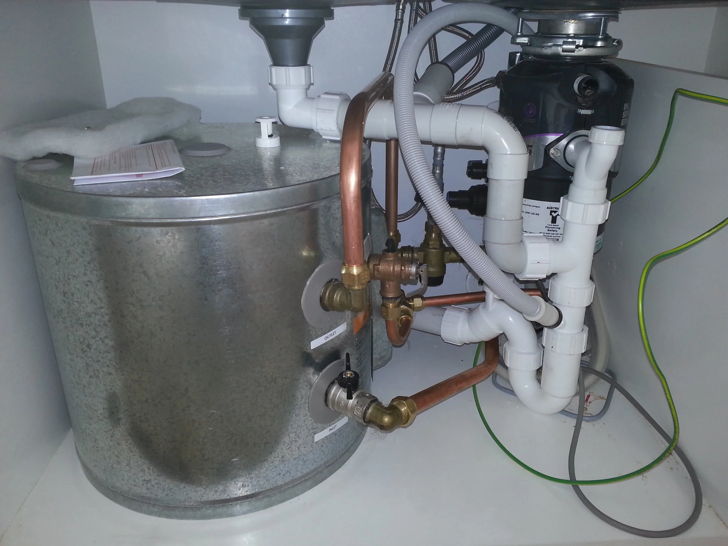 Tight kitchen installation