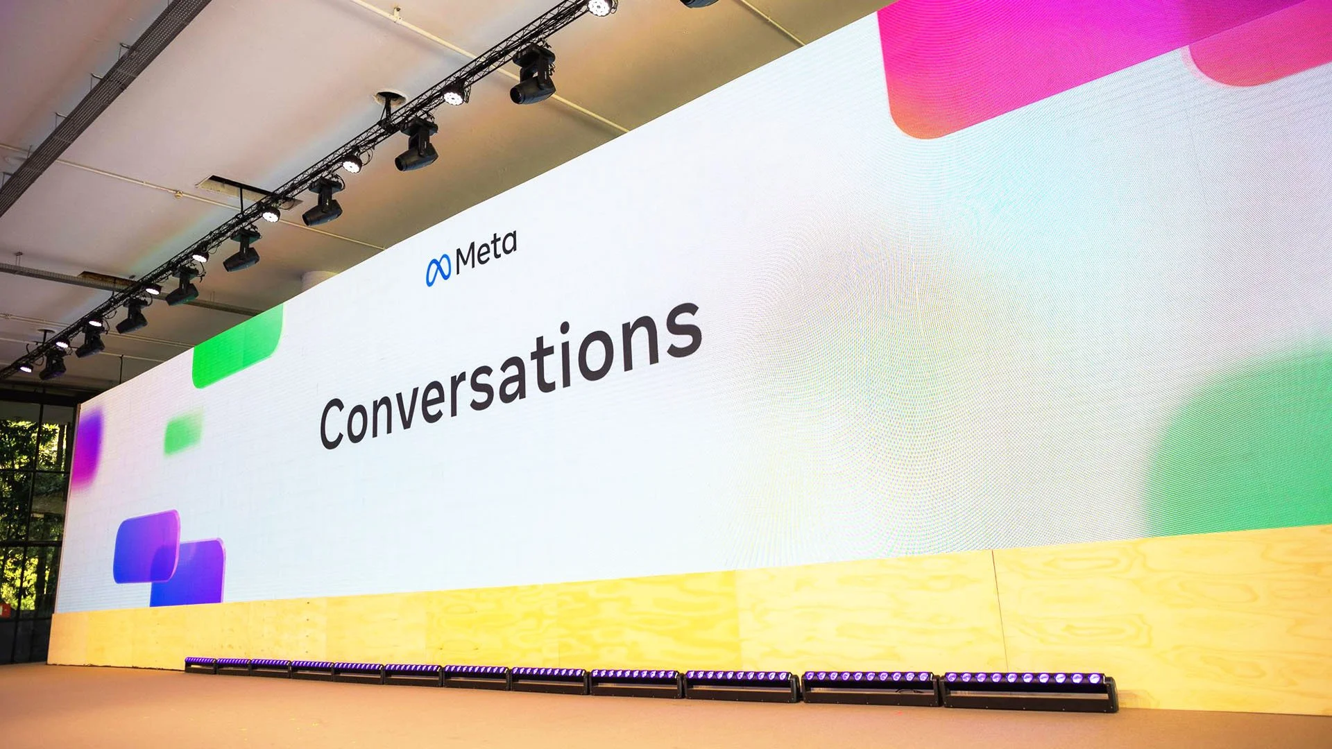 conversations-24-stage-1.jpg
