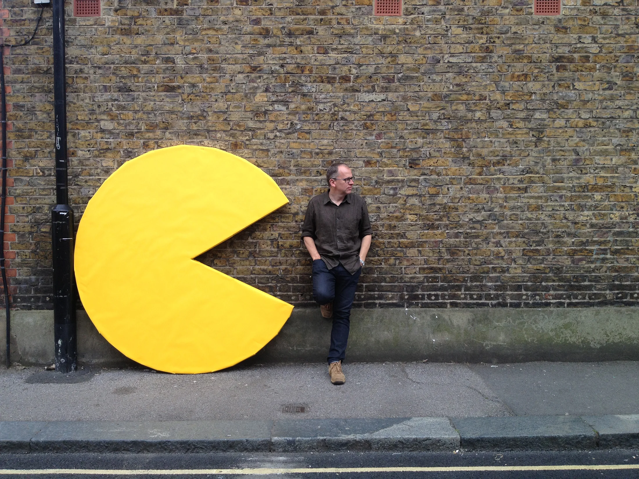 RanaldMackechnie.Waiting. For my ghost..JPG