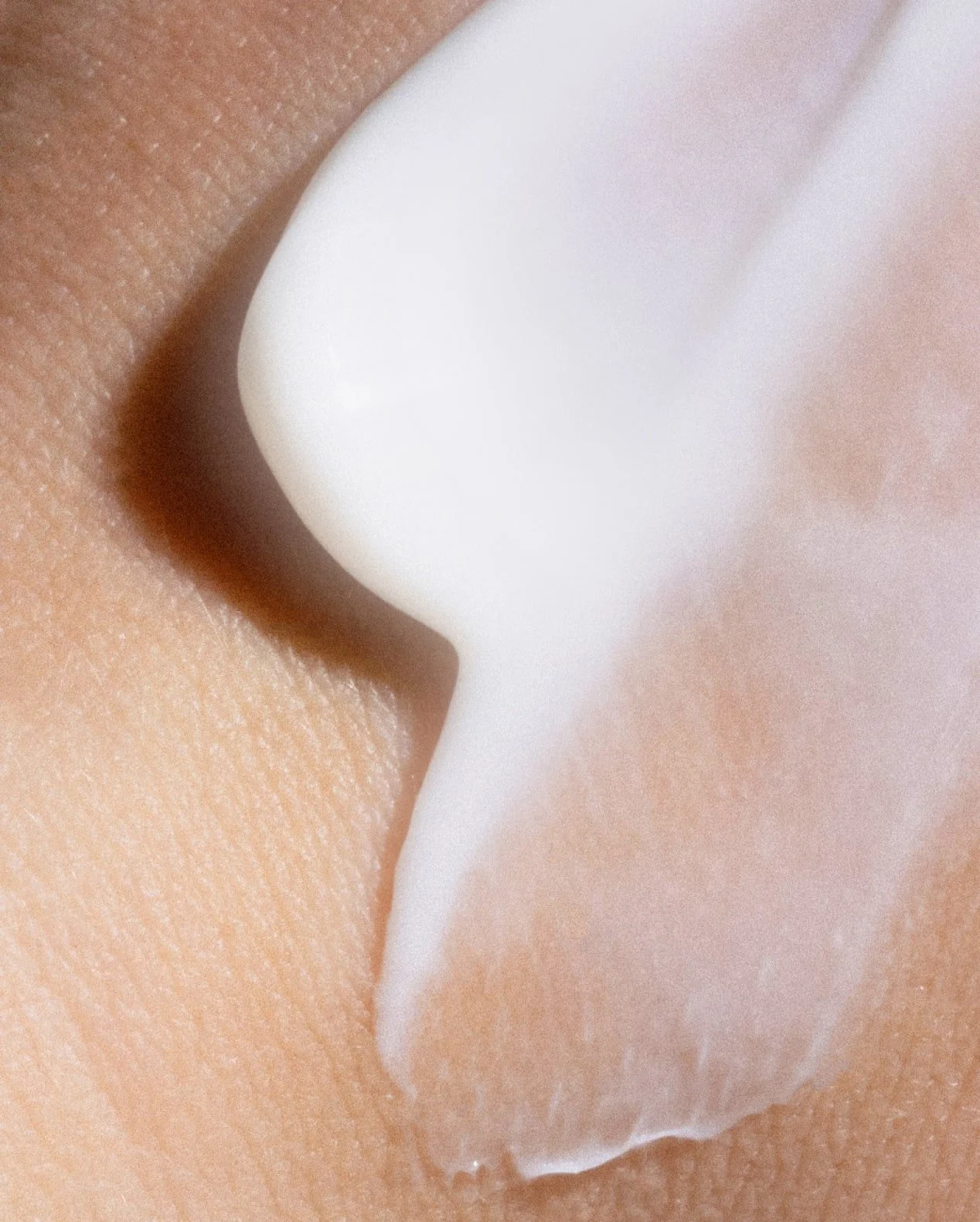 moist day and night cream support.jpg