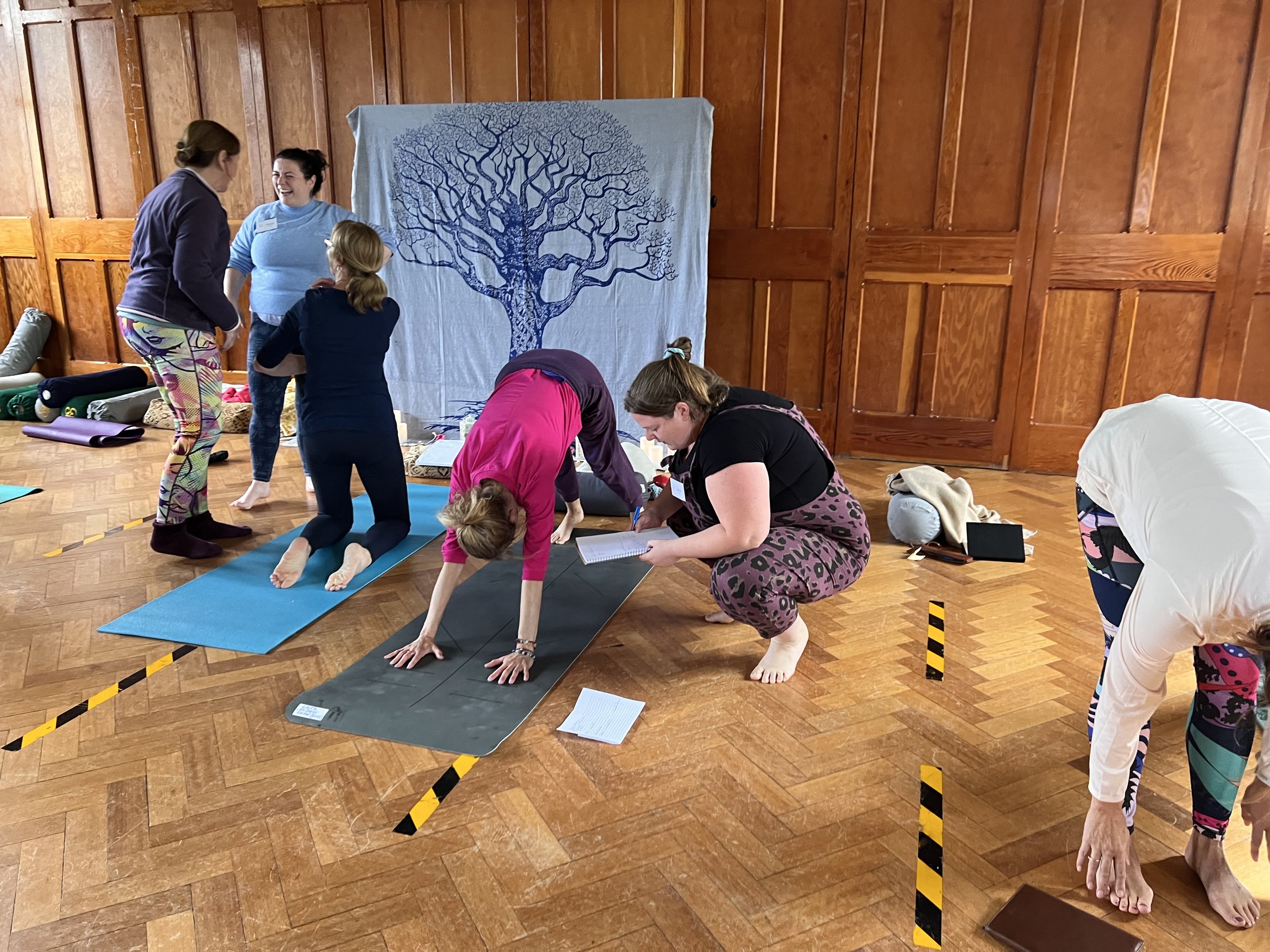 Teaching Practise at our Yoga Teacher Training | Aruna Yoga