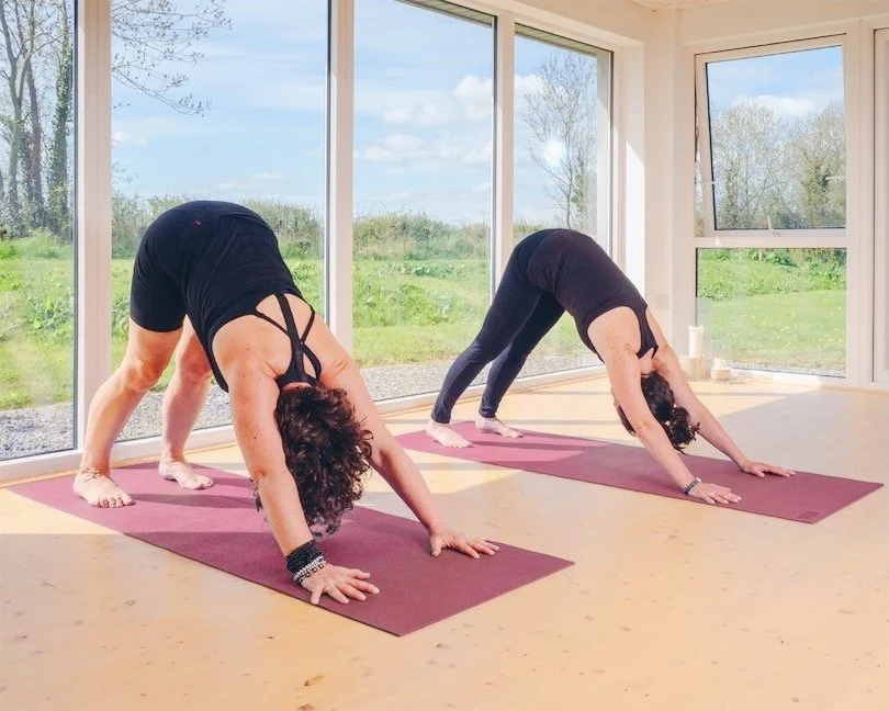 What to wear to a yoga class?