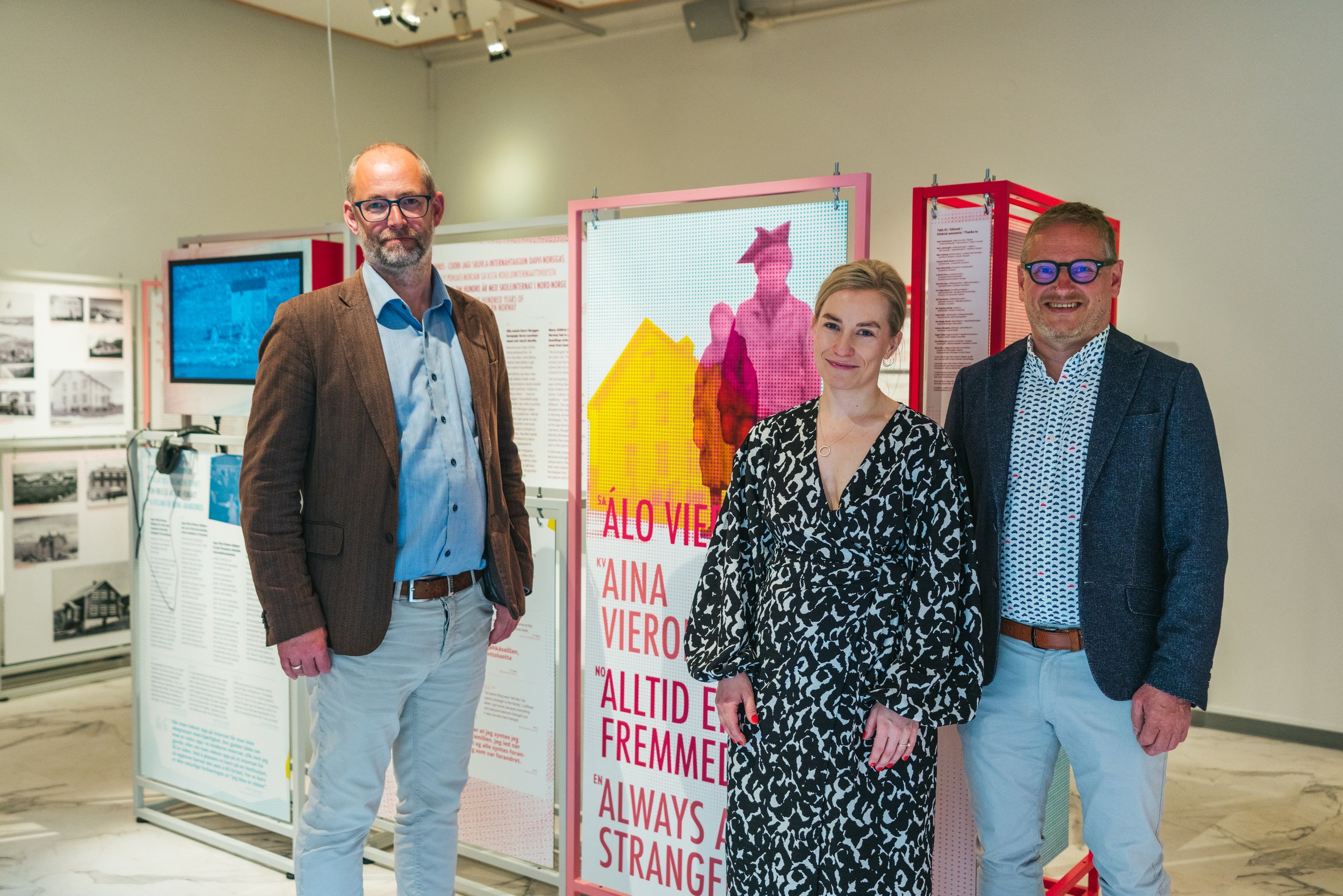  Pictured in the exhibition, from the left;   Ketil Zachariassen, Mari Lotherington and Bjørn Hatteng 