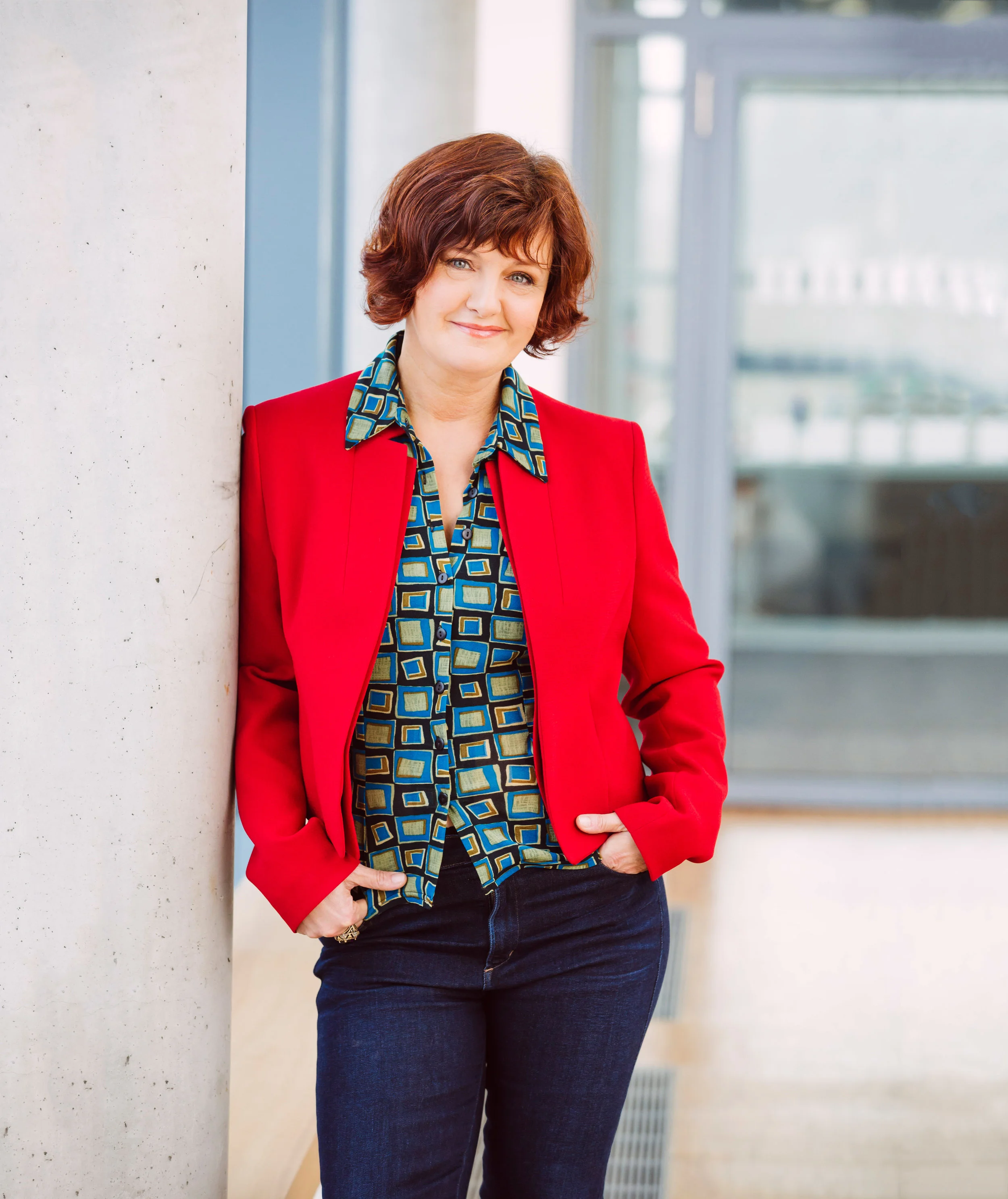 About Annette Dittert