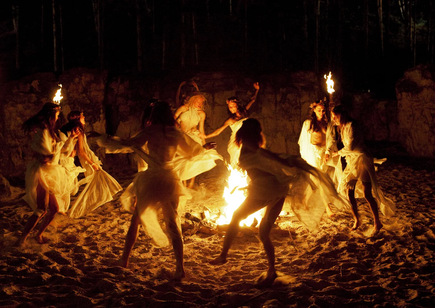  COVEN for Universal Music 